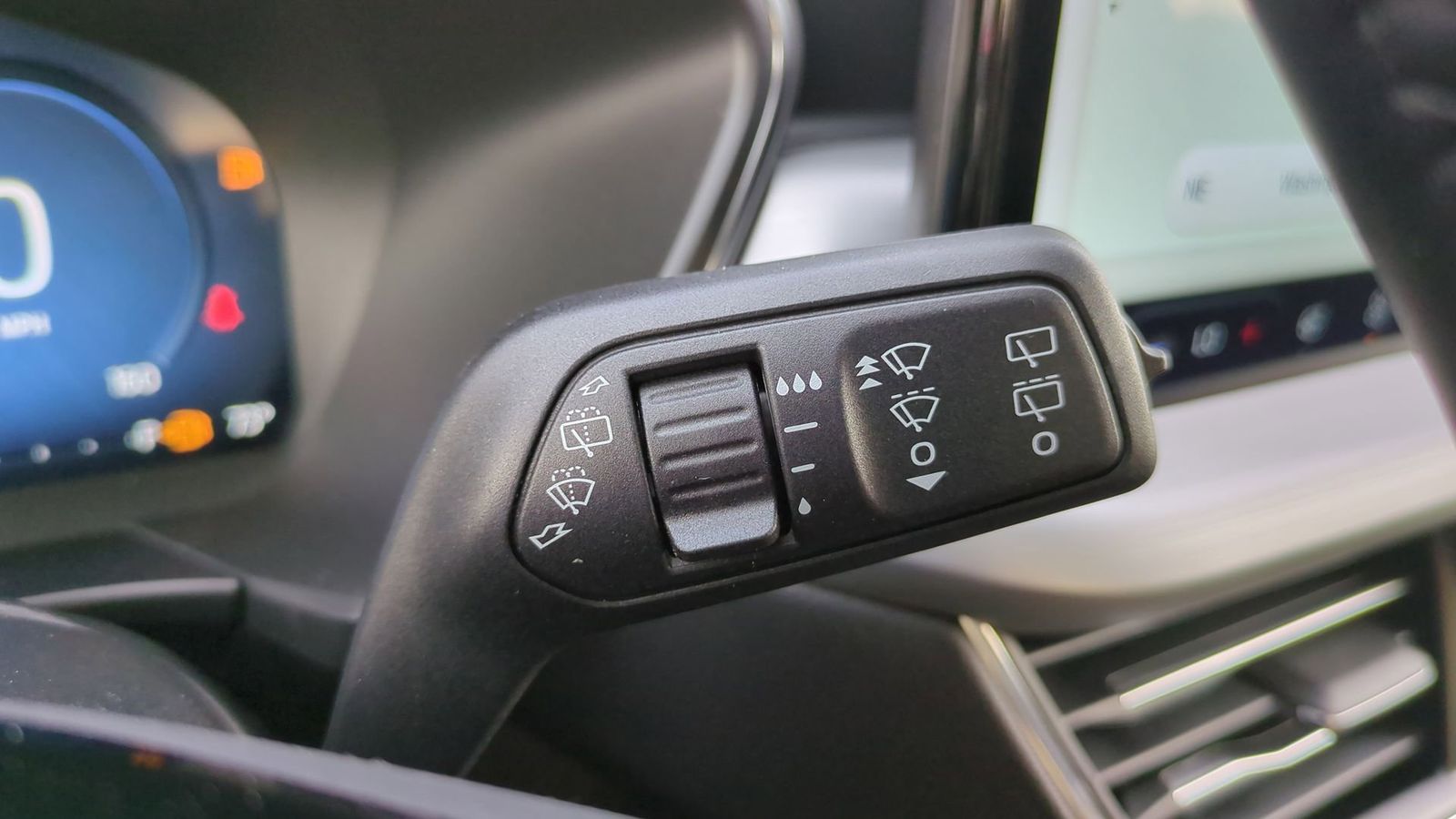 Thumbnail: 2025 Ford Escape - 26