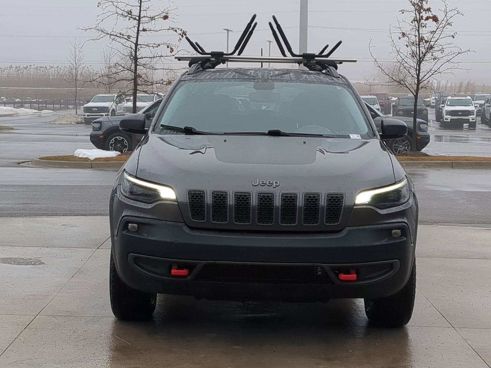 Thumbnail: 2020 Jeep Cherokee - 12