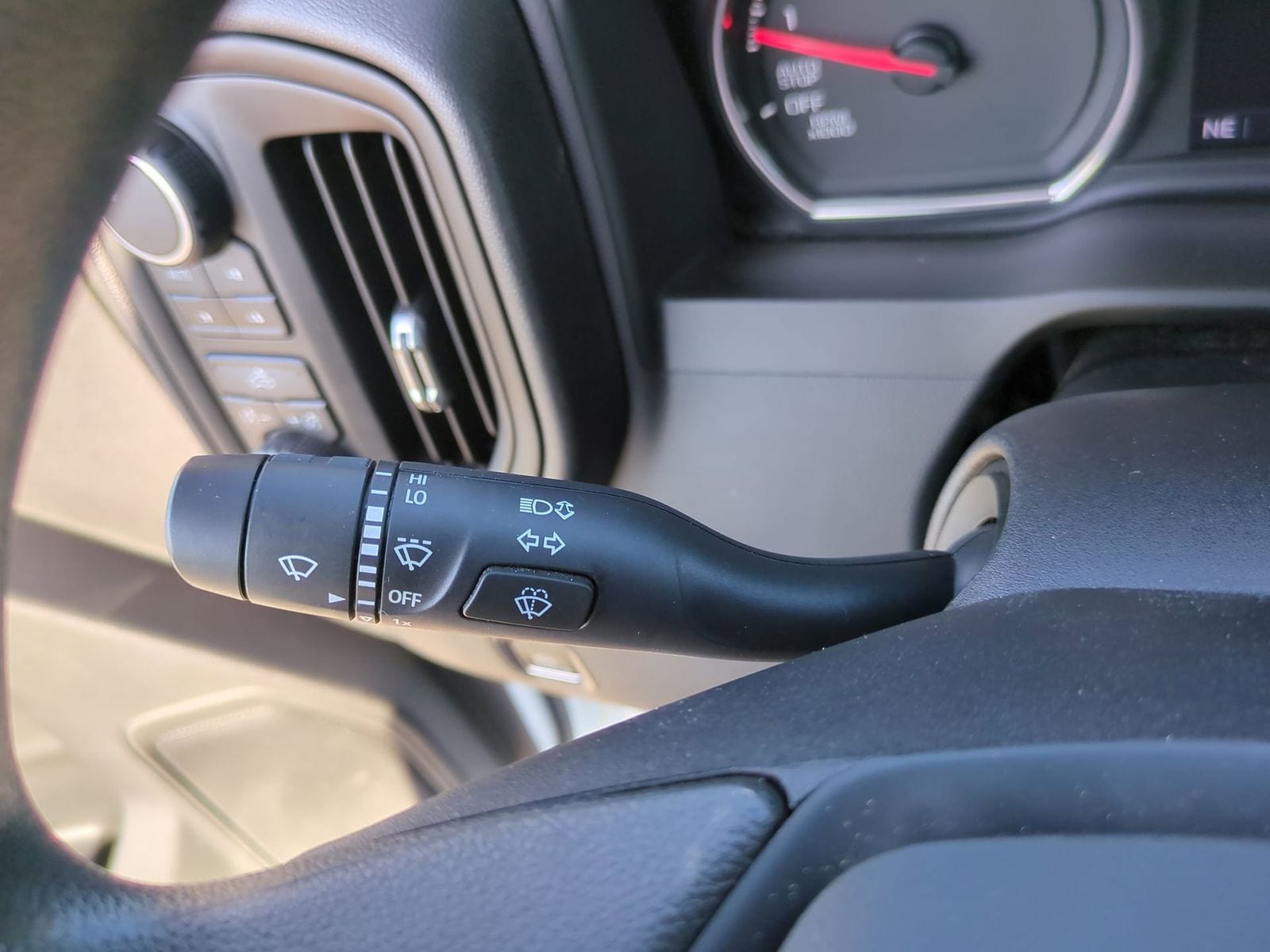 Thumbnail: 2022 Chevrolet Silverado 1500 - 30