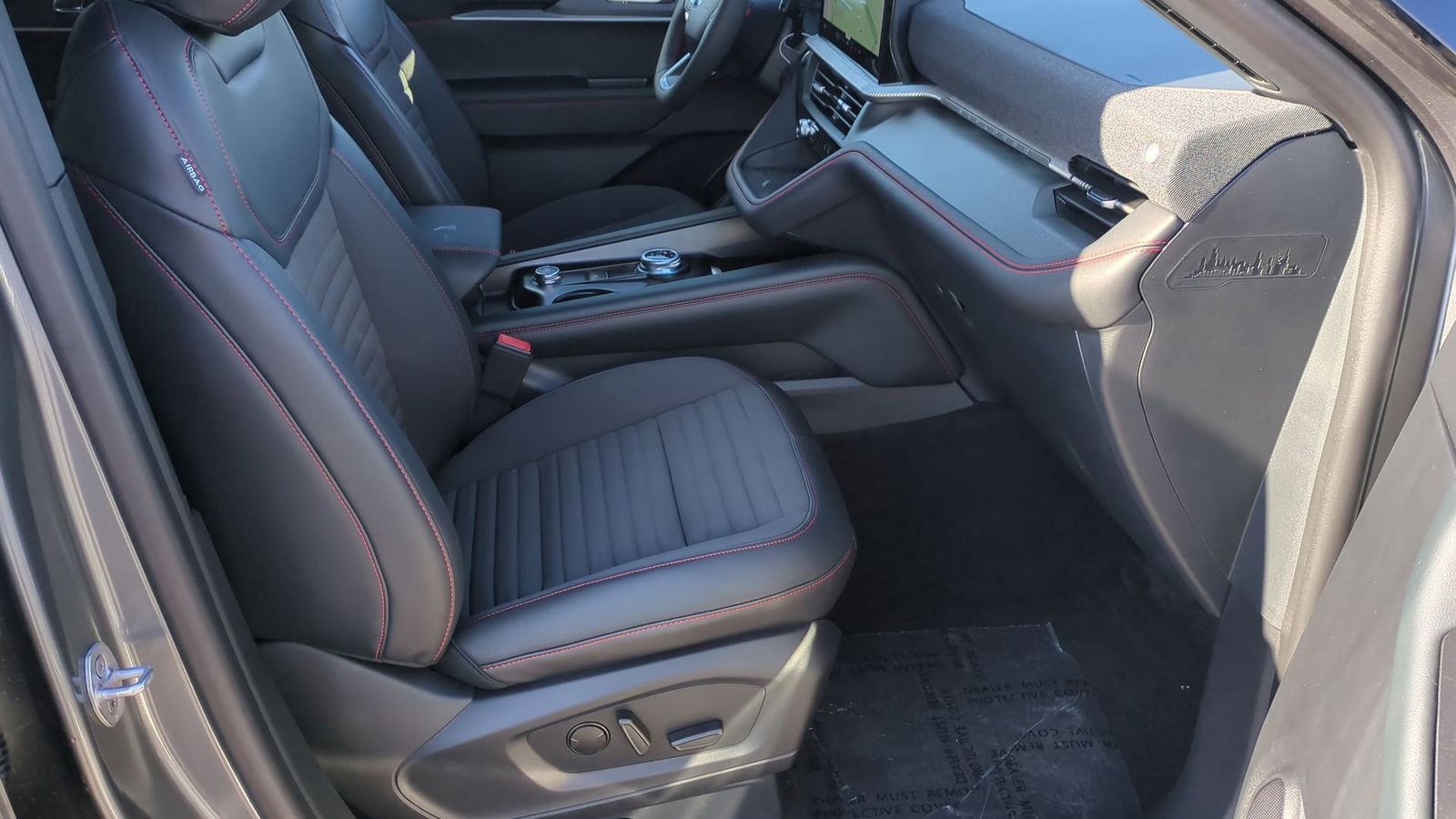 Thumbnail: 2025 Ford Explorer - 18