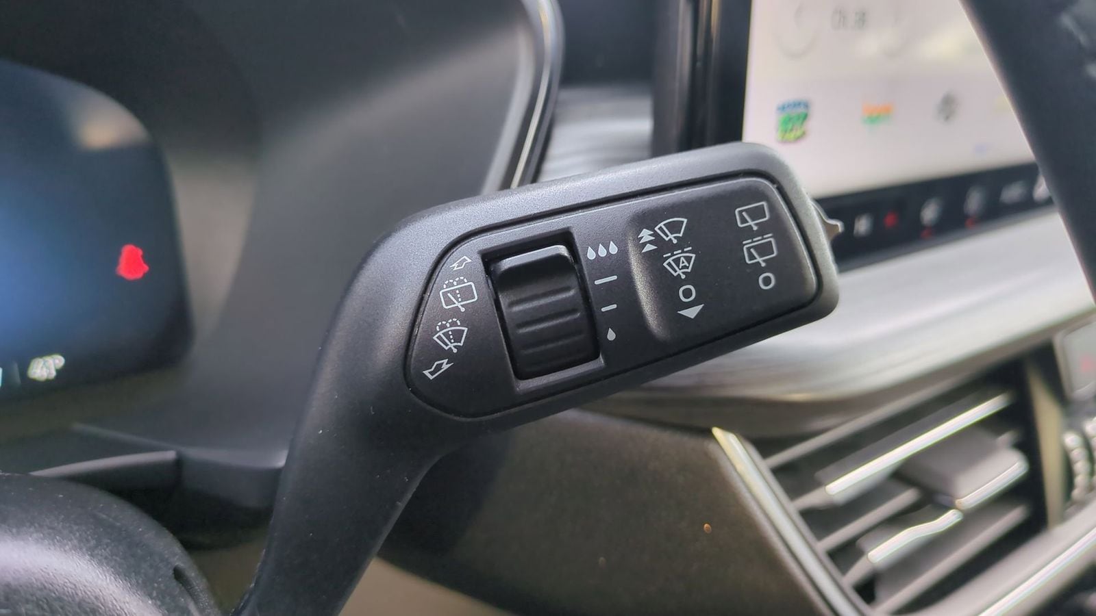 Thumbnail: 2023 Ford Escape - 27