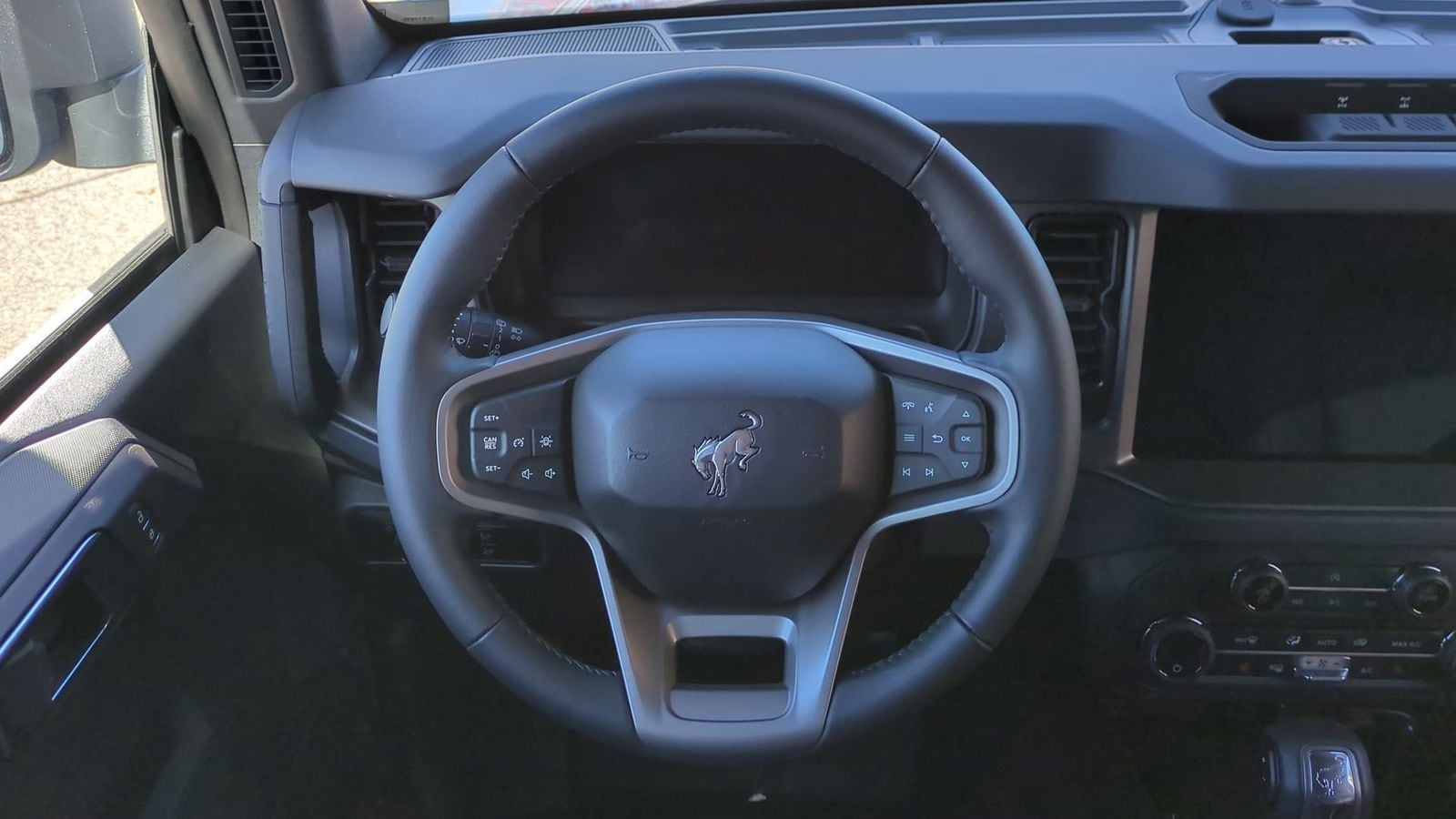 Thumbnail: 2025 Ford Bronco - 21