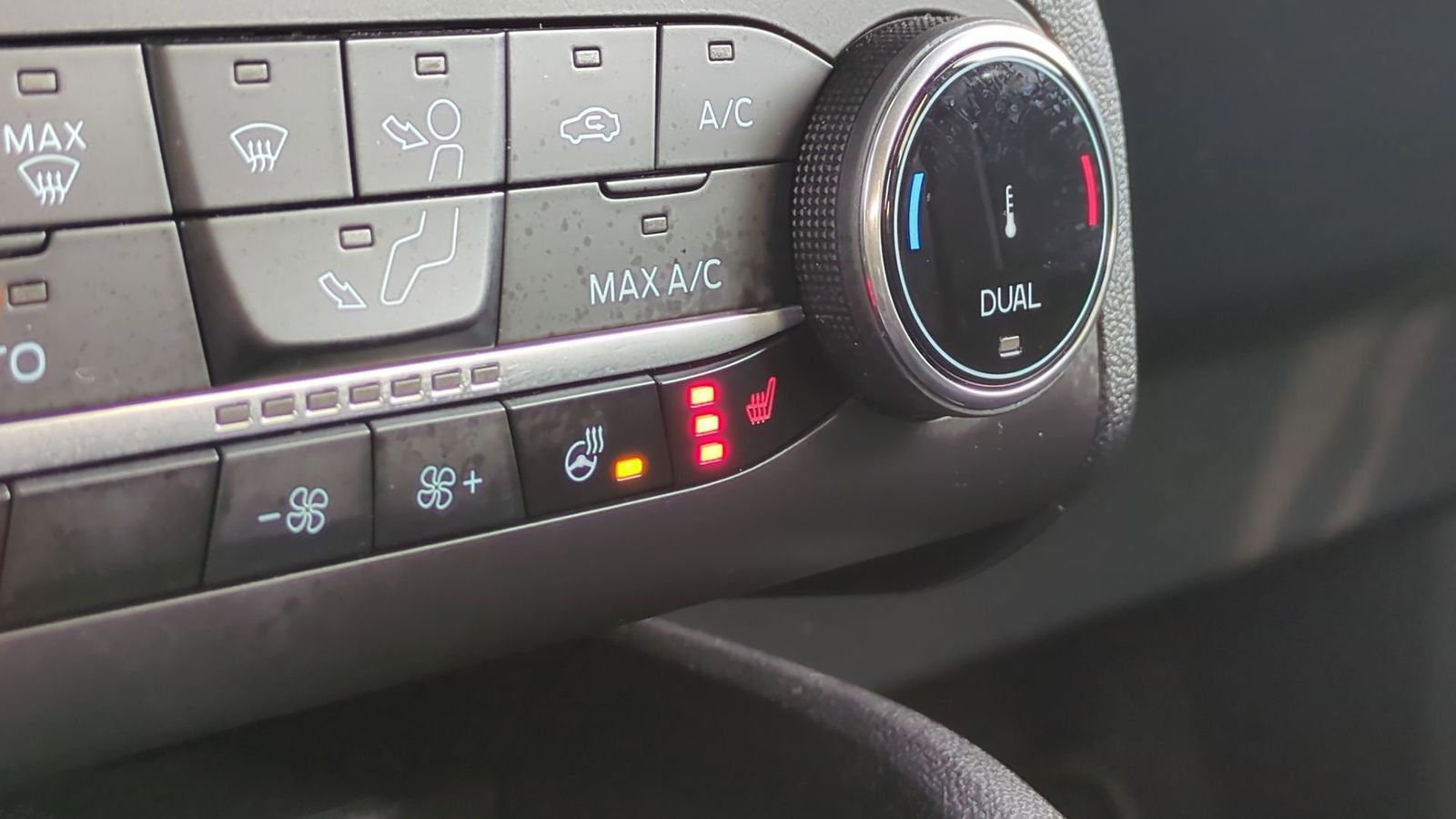 Thumbnail: 2023 Ford Escape - 34