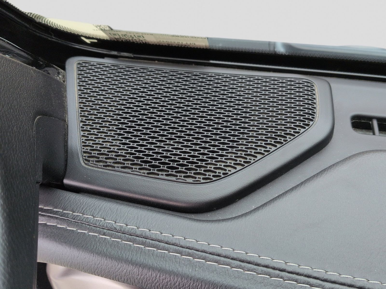 Thumbnail: 2020 Jeep Gladiator - 36