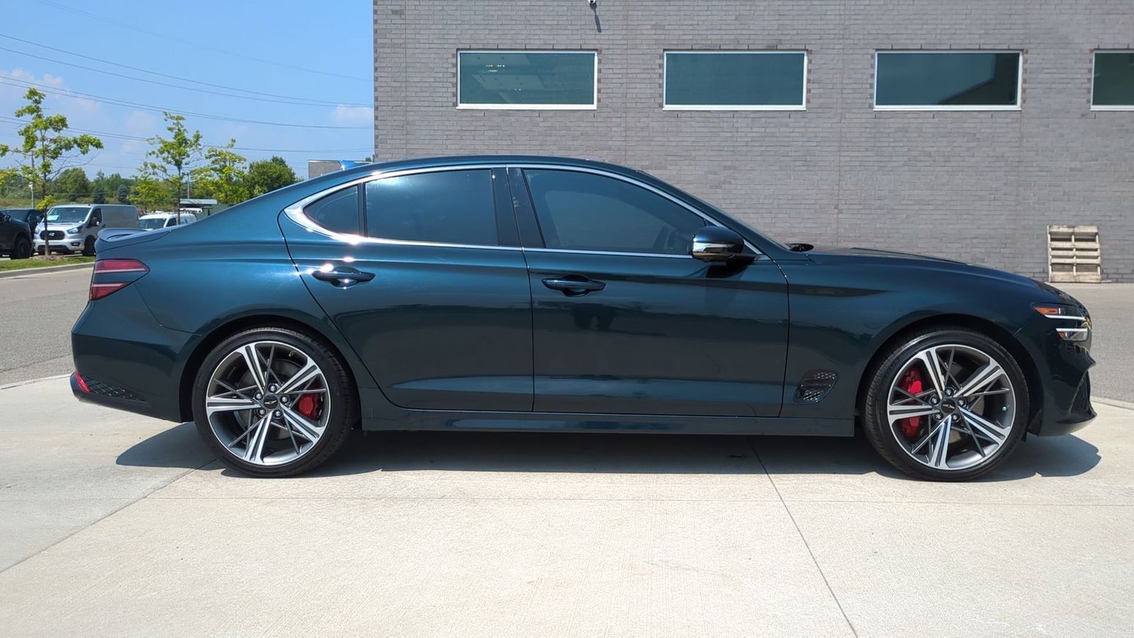 Thumbnail: 2025 Genesis G70 - 8