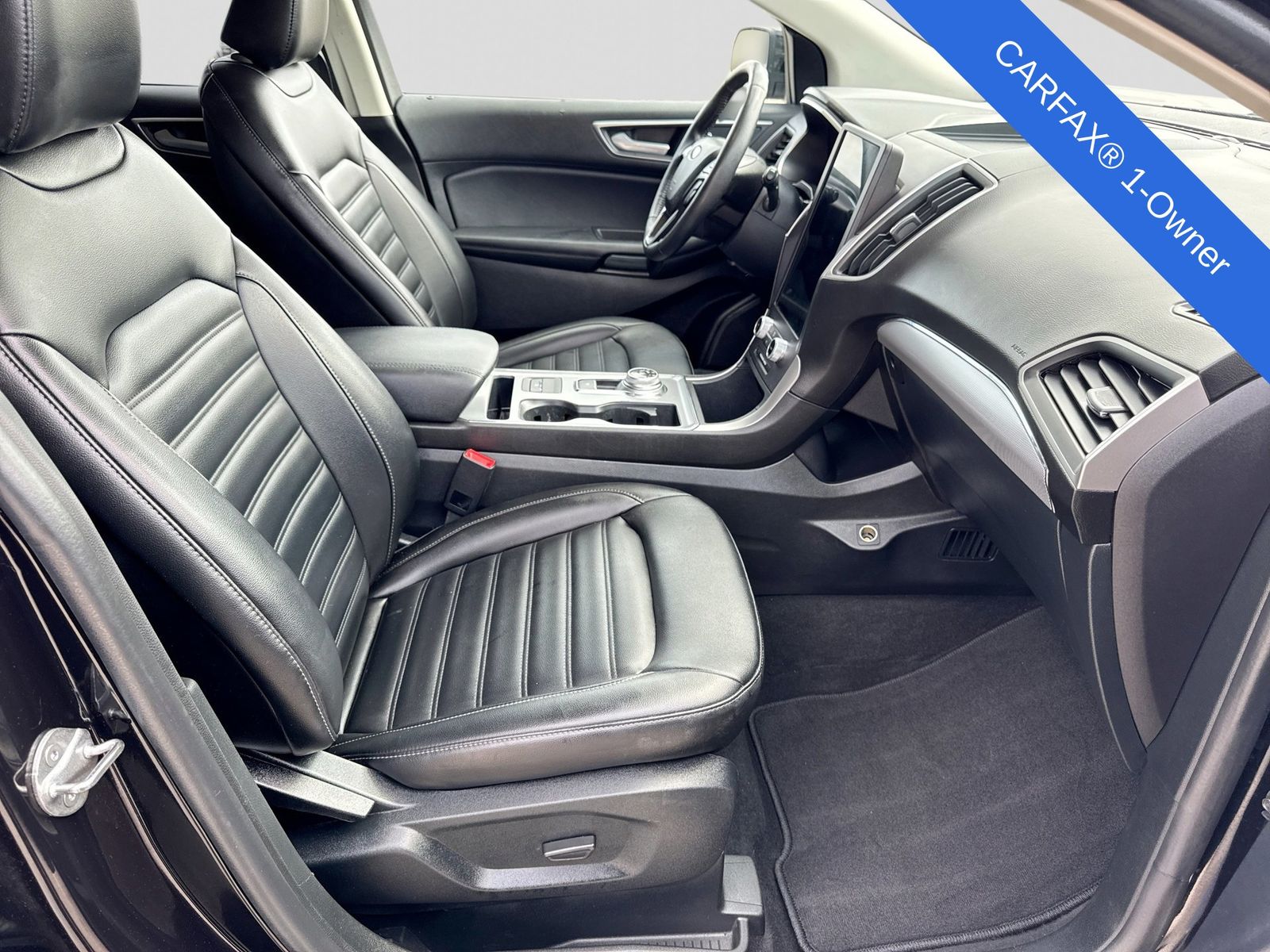 Thumbnail: 2021 Ford Edge - 24