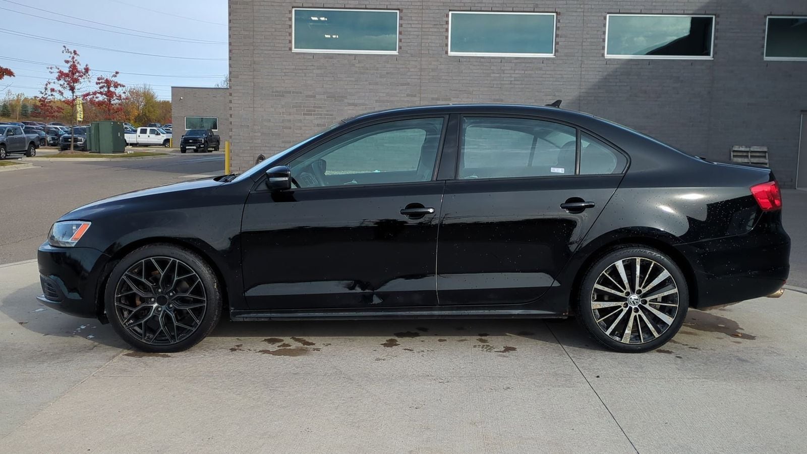 Used 2014 Volkswagen Jetta SE with VIN 3VWD17AJ2EM395802 for sale in Washington, MI