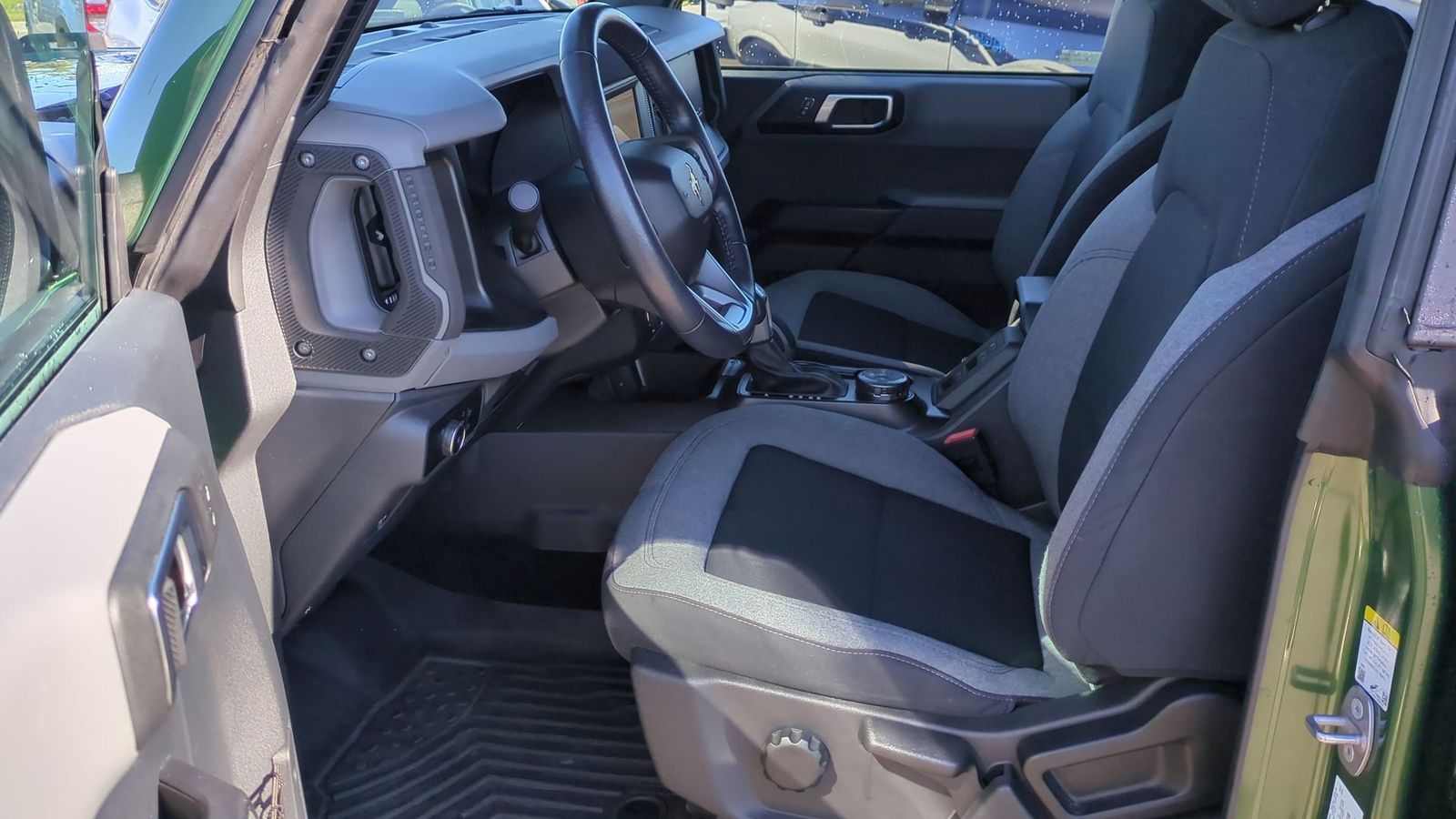 Thumbnail: 2023 Ford Bronco - 18