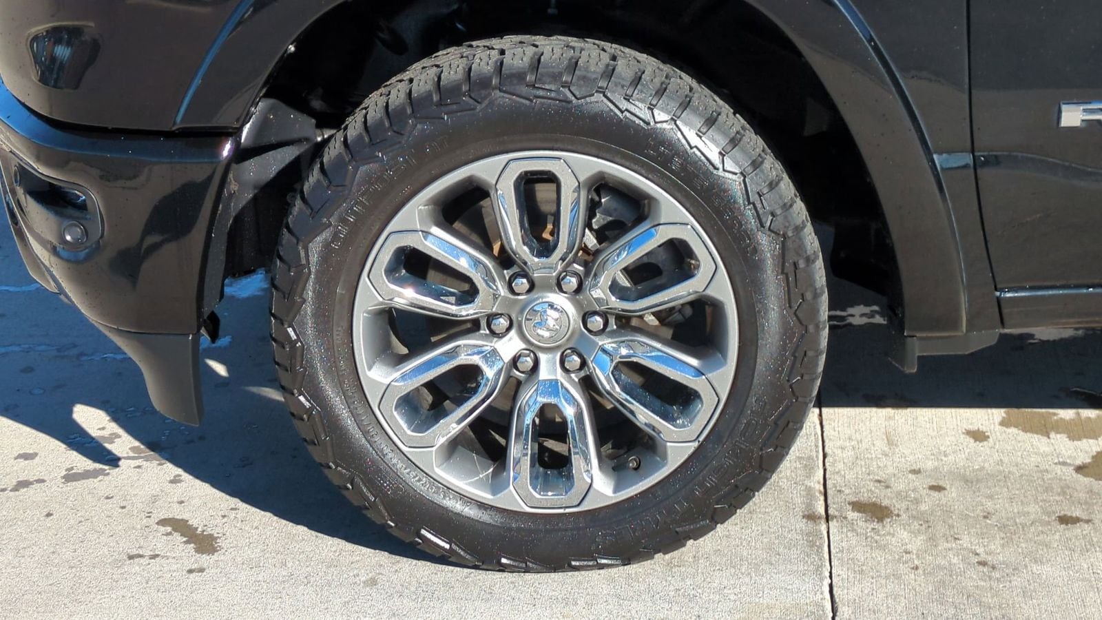 Thumbnail: 2020 RAM 1500 - 14