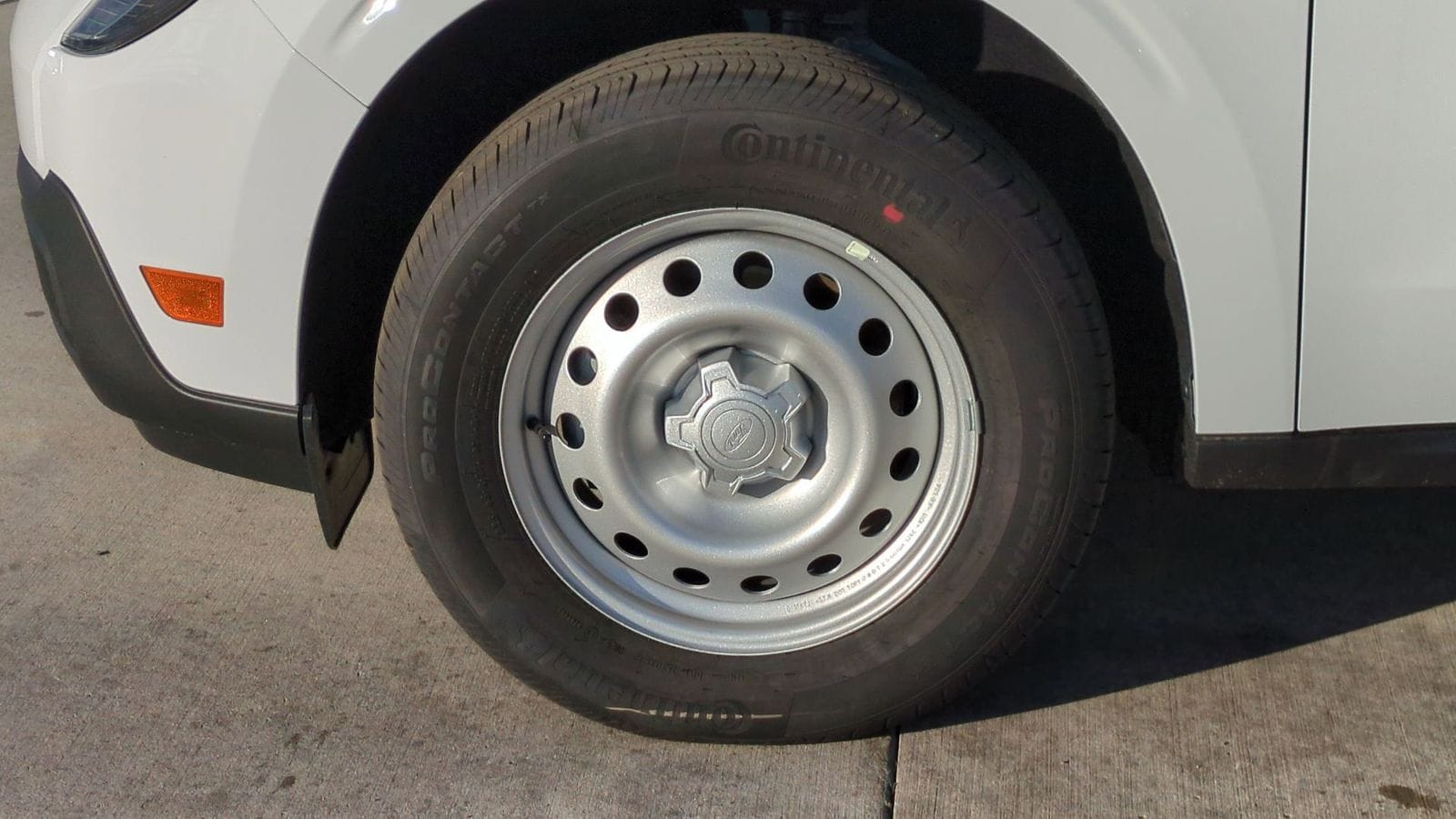 Thumbnail: 2025 Ford Maverick - 11