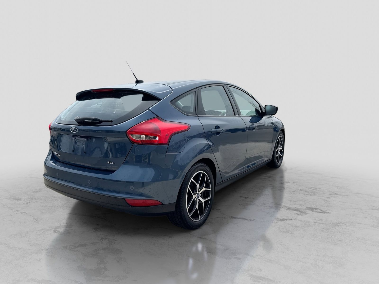 Thumbnail: 2018 Ford Focus - 8