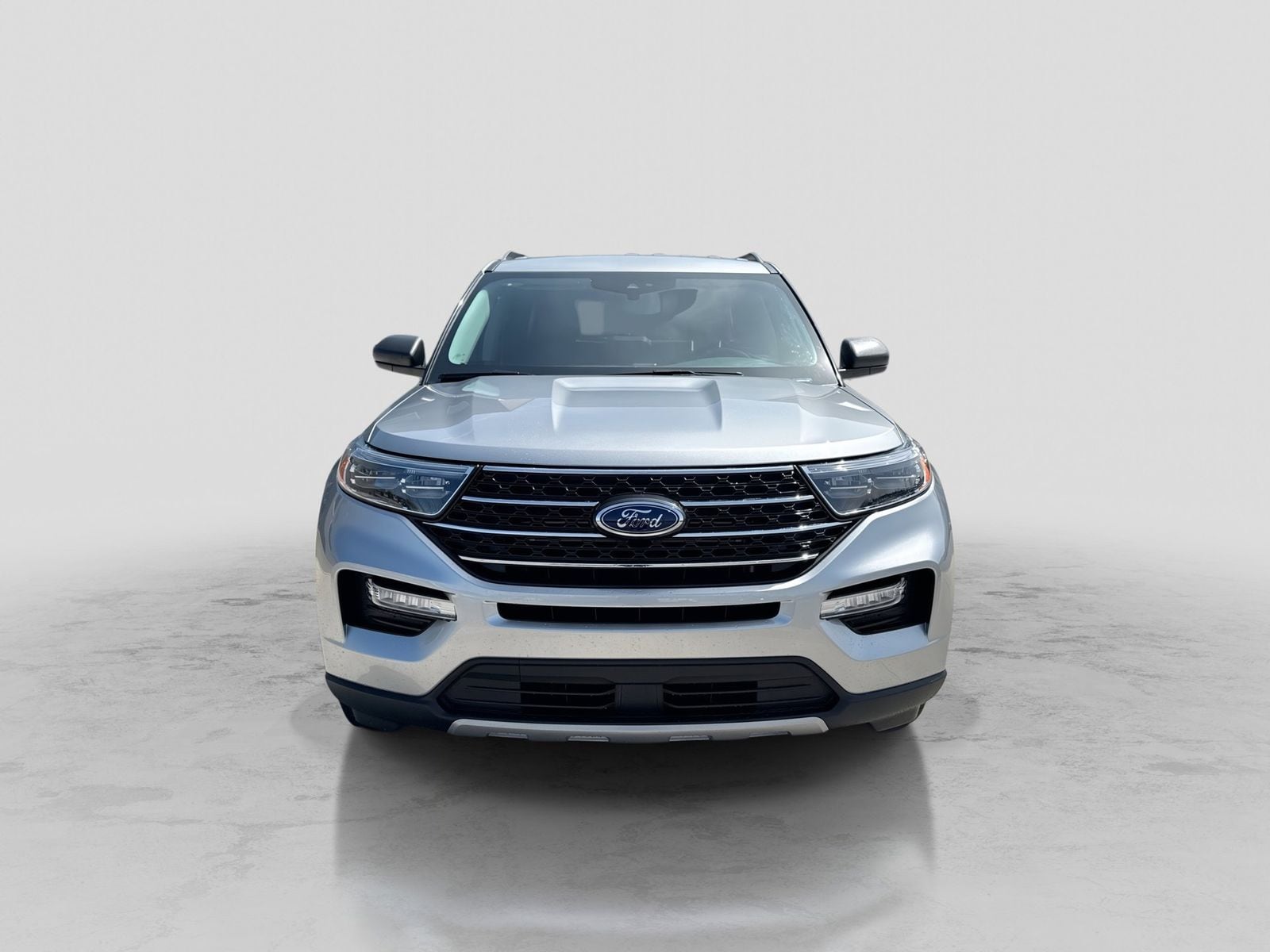 Thumbnail: 2023 Ford Explorer - 10