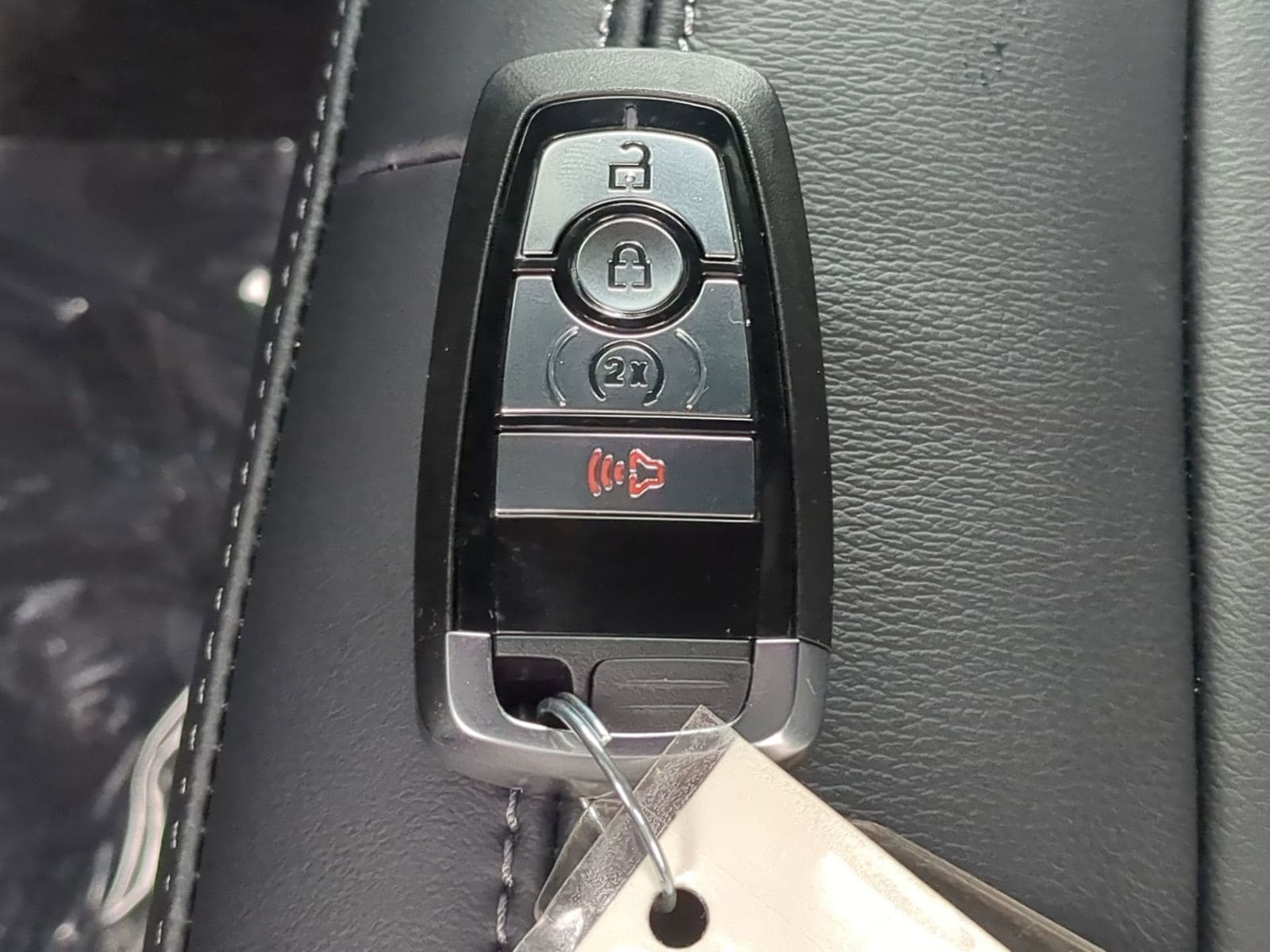 Thumbnail: 2025 Ford Bronco - 34