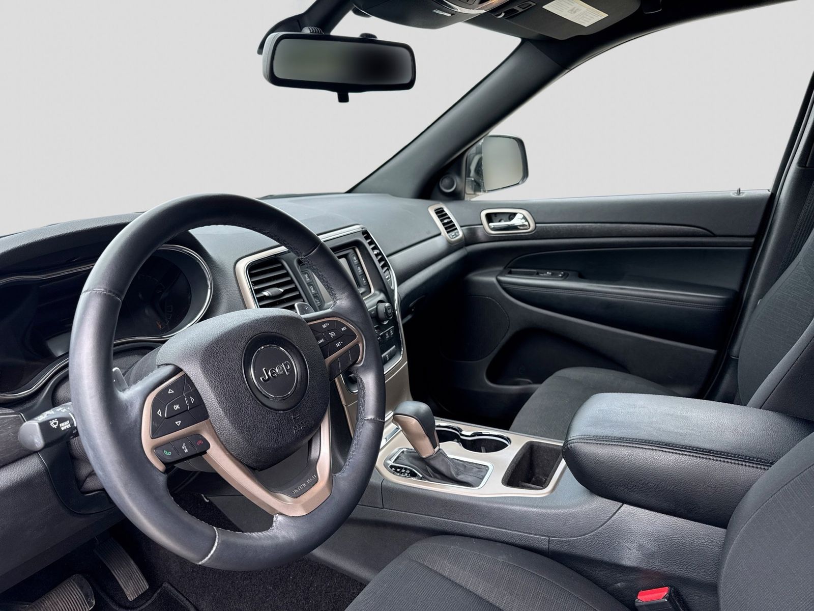 Thumbnail: 2016 Jeep Grand Cherokee - 2