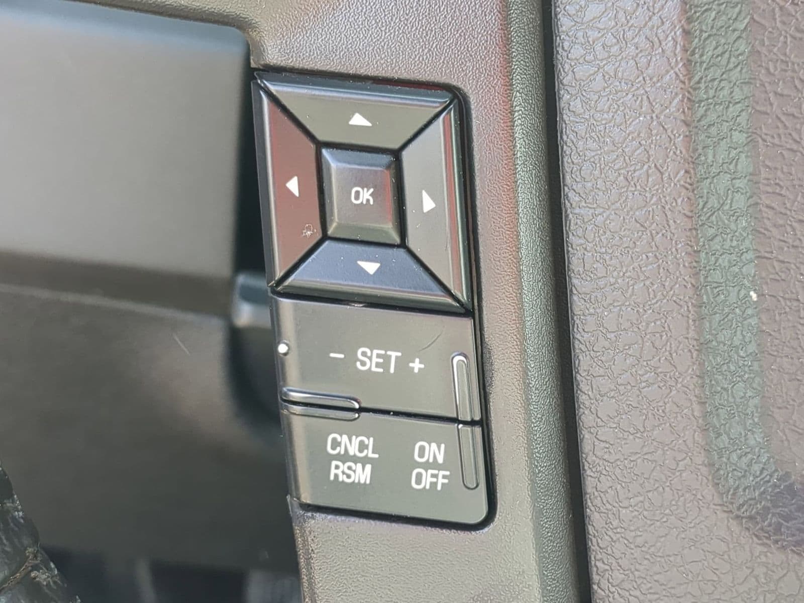 Thumbnail: 2014 Ford F-150 - 28