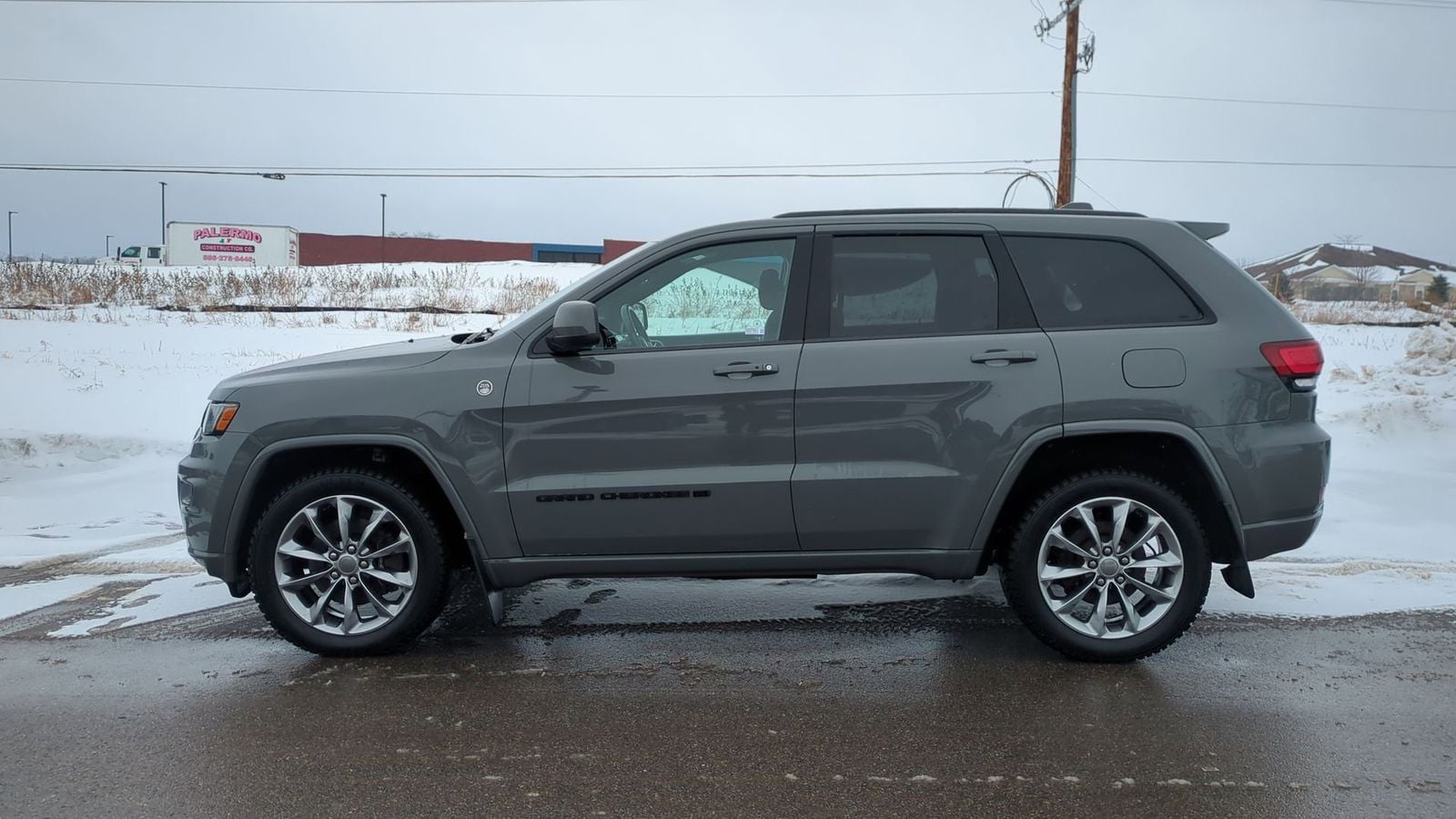 Thumbnail: 2022 Jeep Grand Cherokee - 3