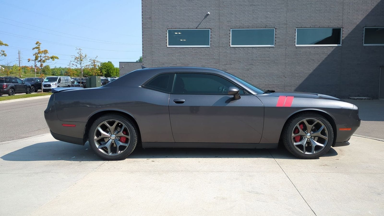 Thumbnail: 2015 Dodge Challenger - 8