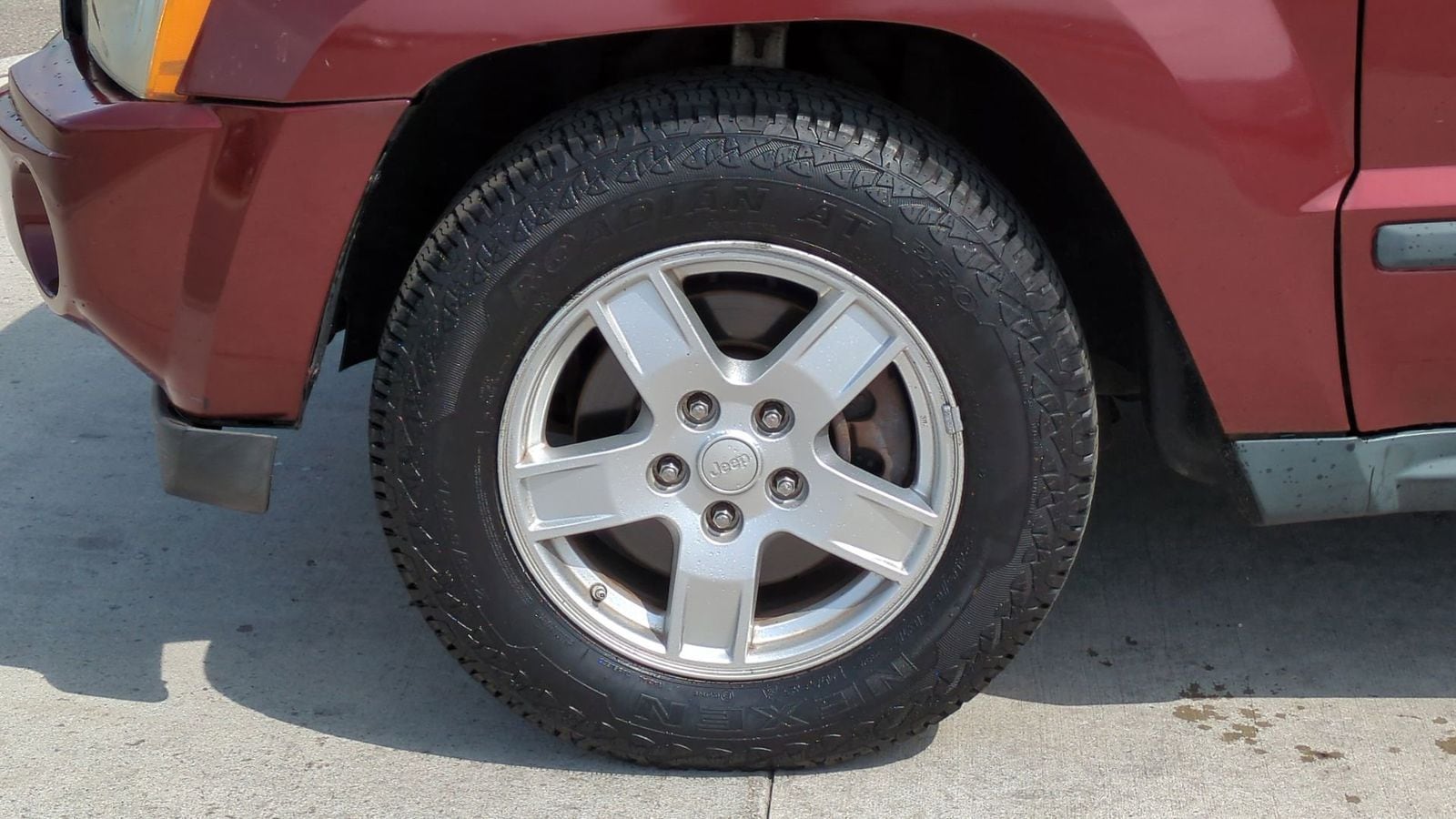 2007 Jeep Grand Cherokee Laredo 11