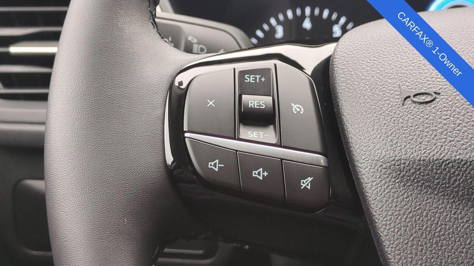 Thumbnail: 2022 Ford Escape - 23