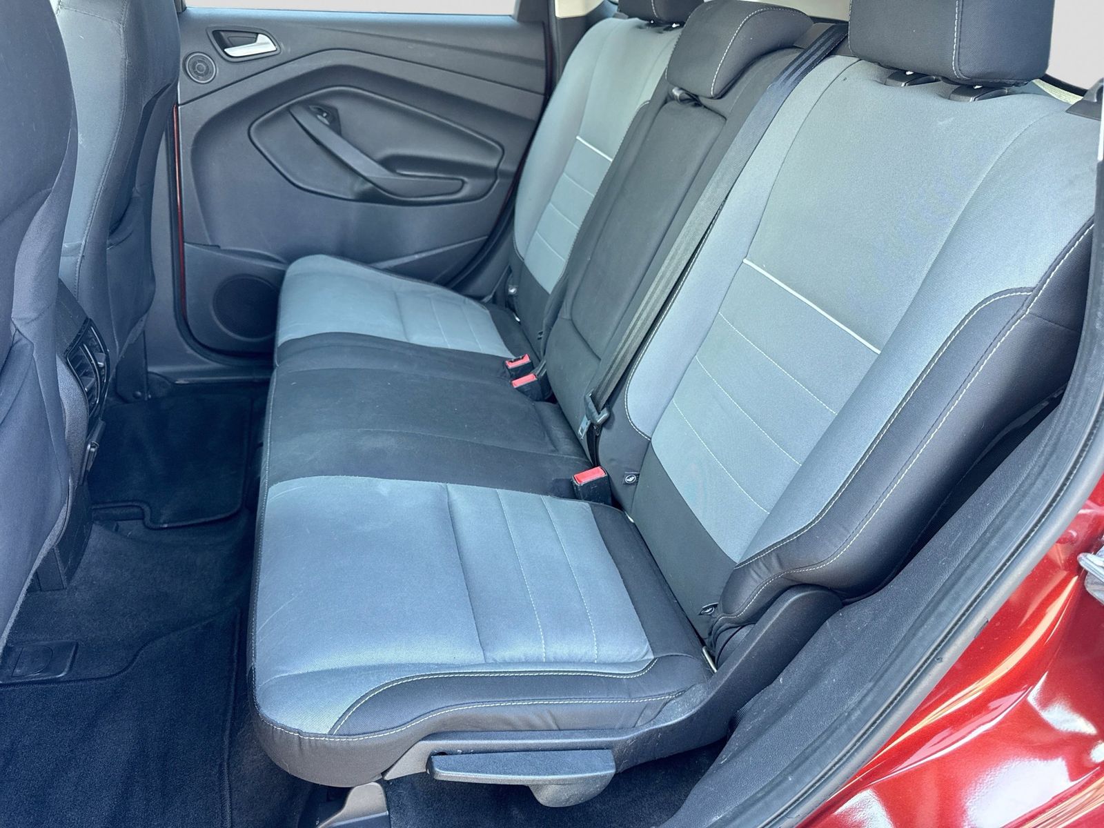 Thumbnail: 2014 Ford Escape - 20