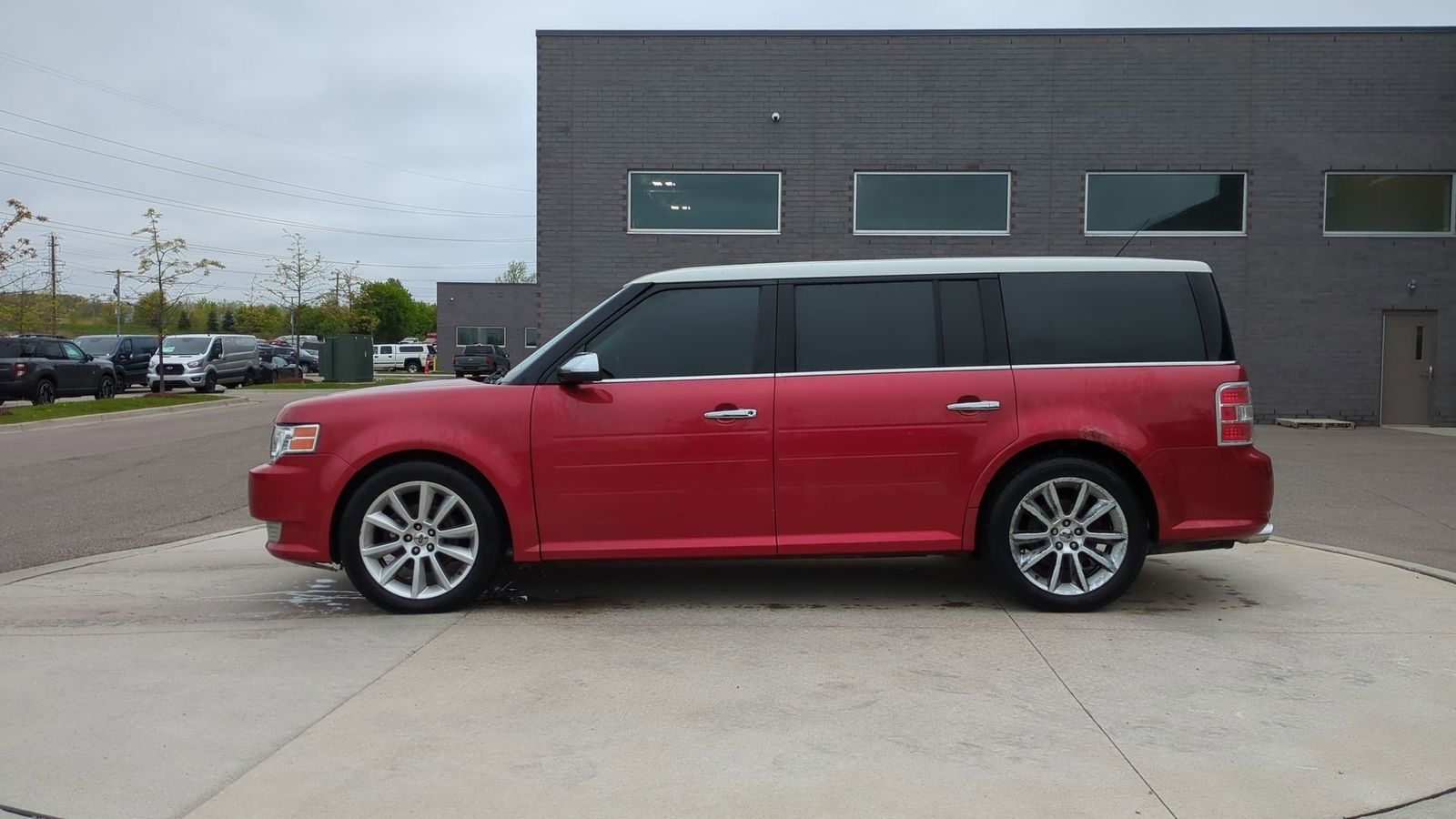 Used 2010 Ford Flex Limited with VIN 2FMHK6DT8ABA14678 for sale in Washington, MI