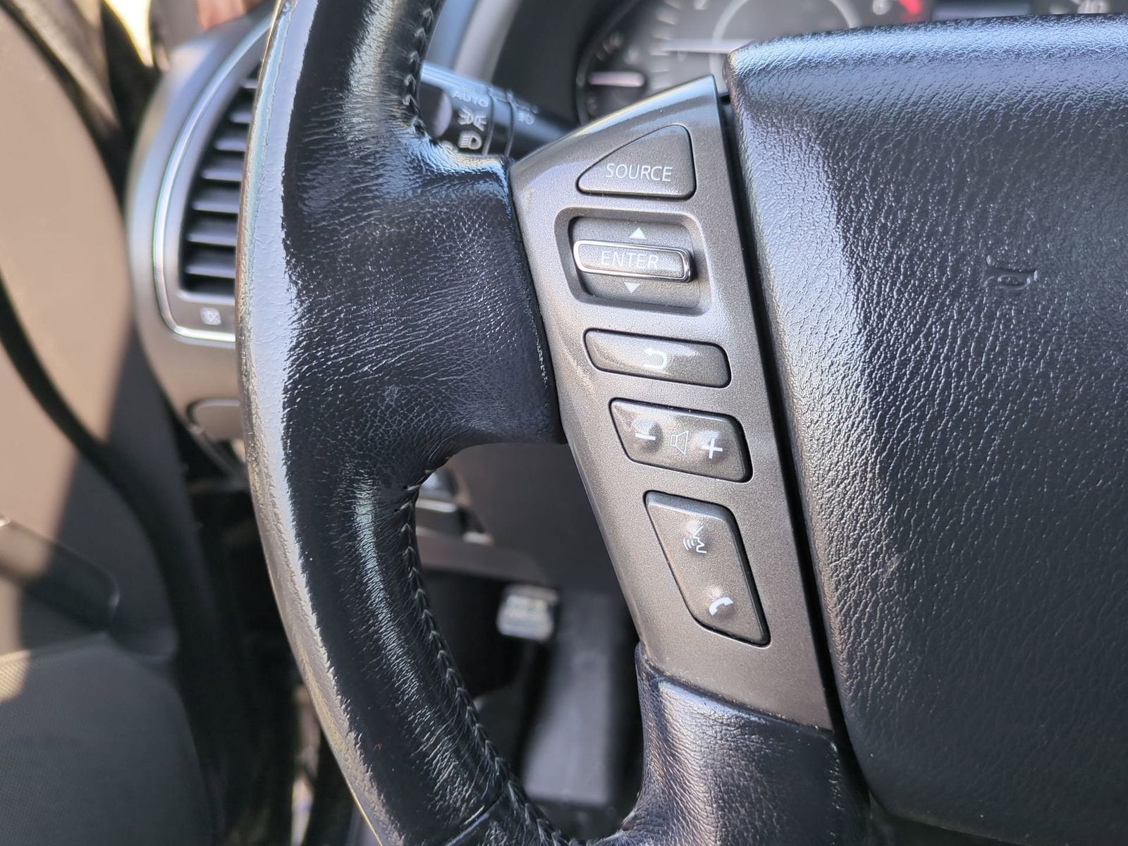 Thumbnail: 2019 Nissan Armada - 25