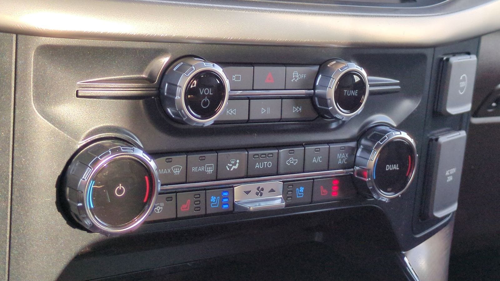 Thumbnail: 2025 Ford F-150 - 28