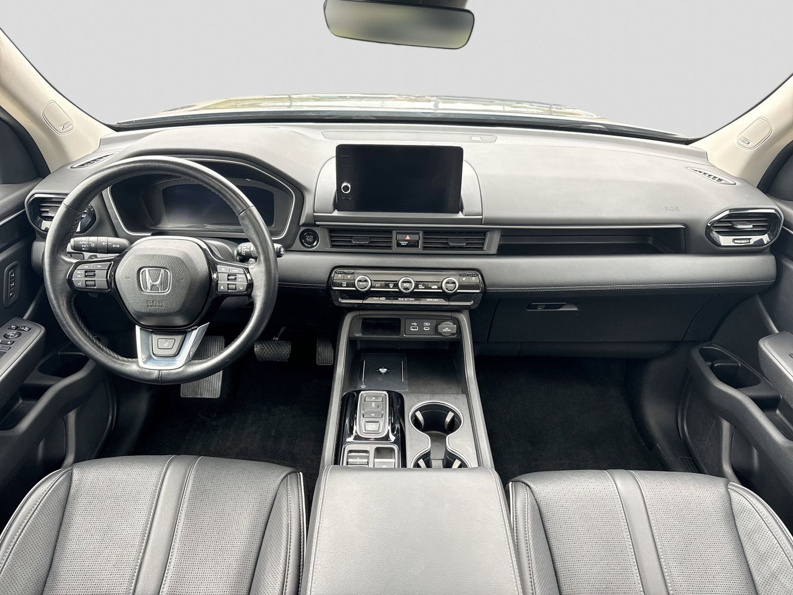 Thumbnail: 2023 Honda Pilot - 15