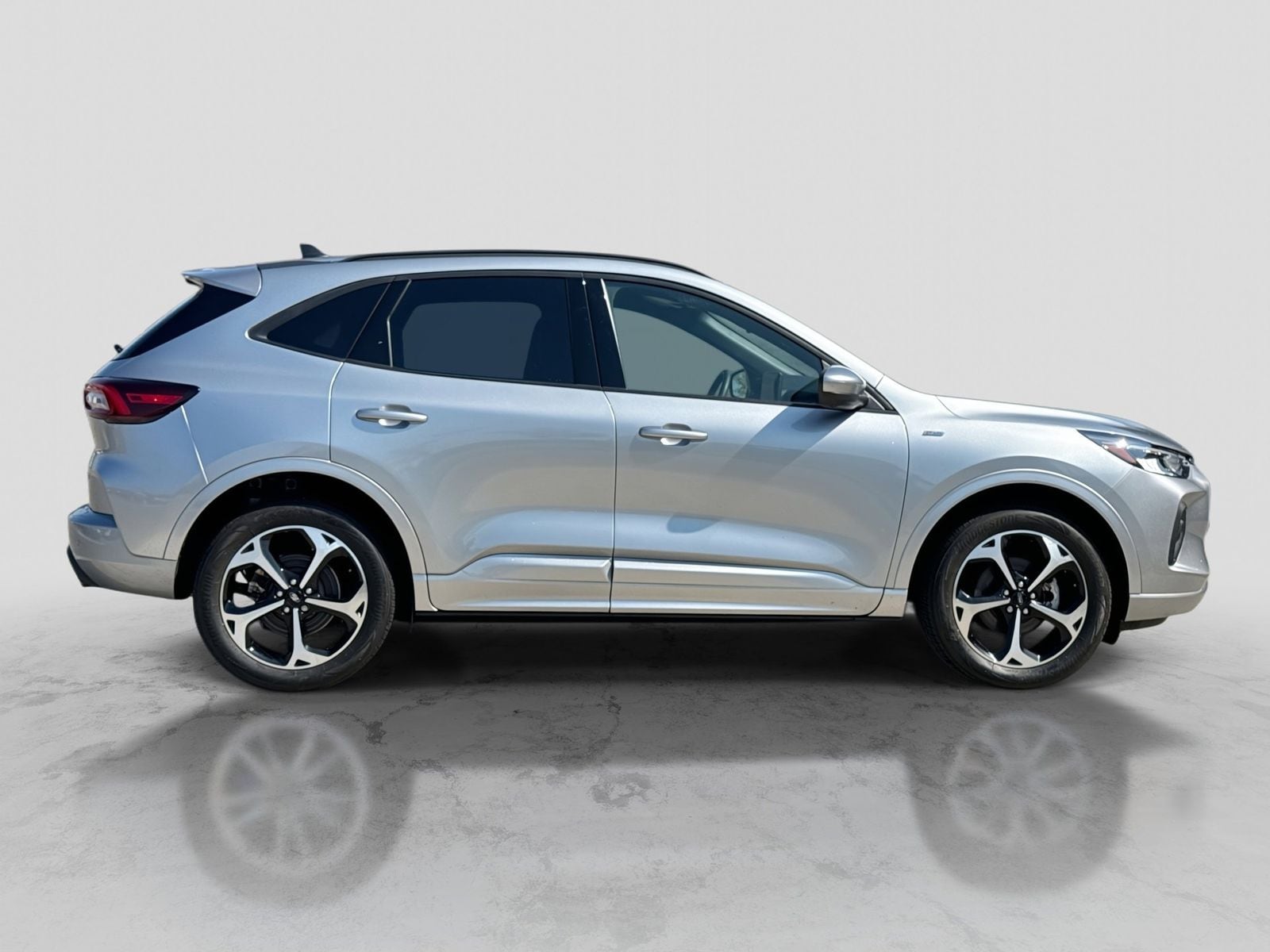 Thumbnail: 2023 Ford Escape - 9
