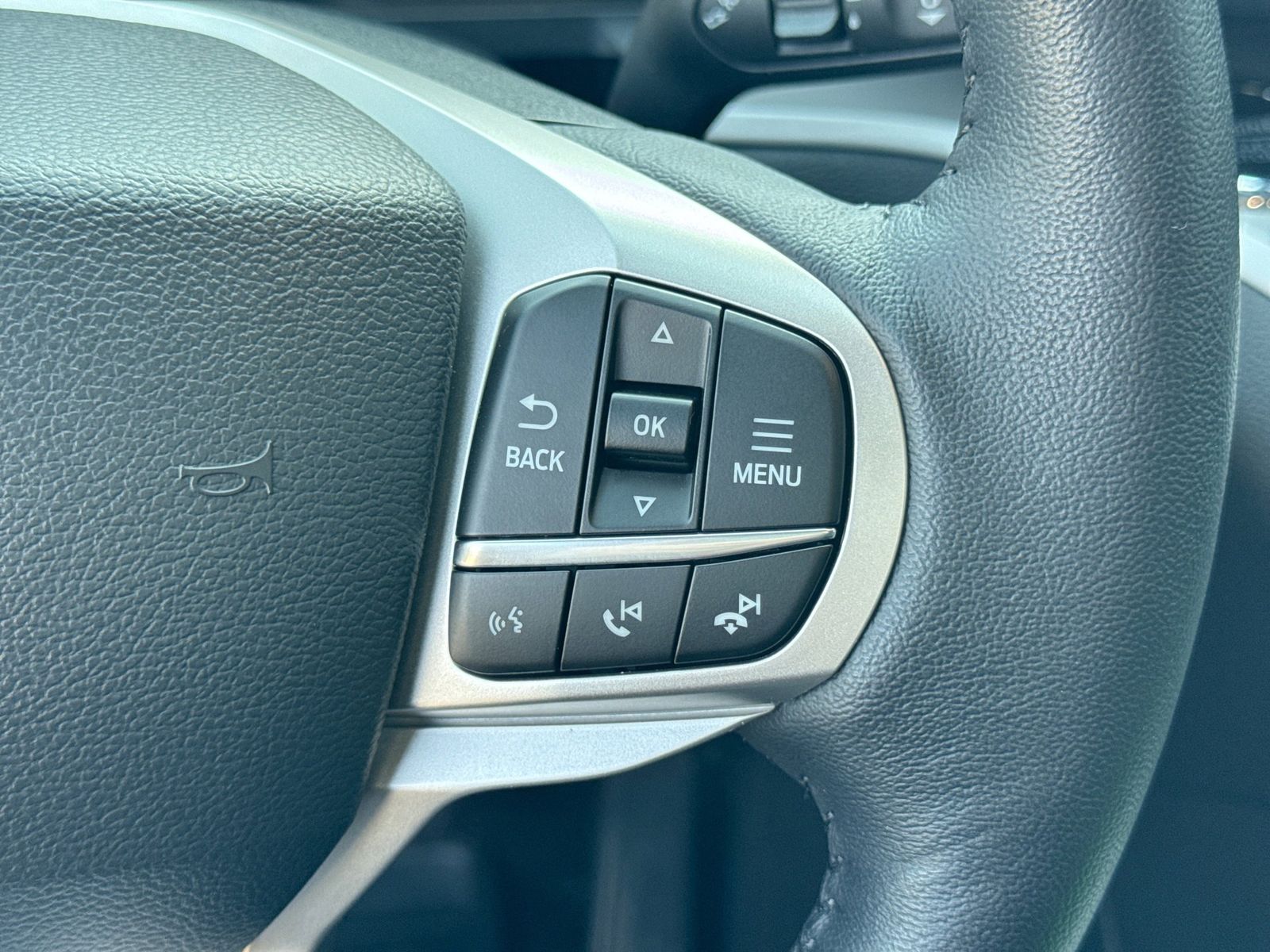 Thumbnail: 2024 Ford Explorer - 27