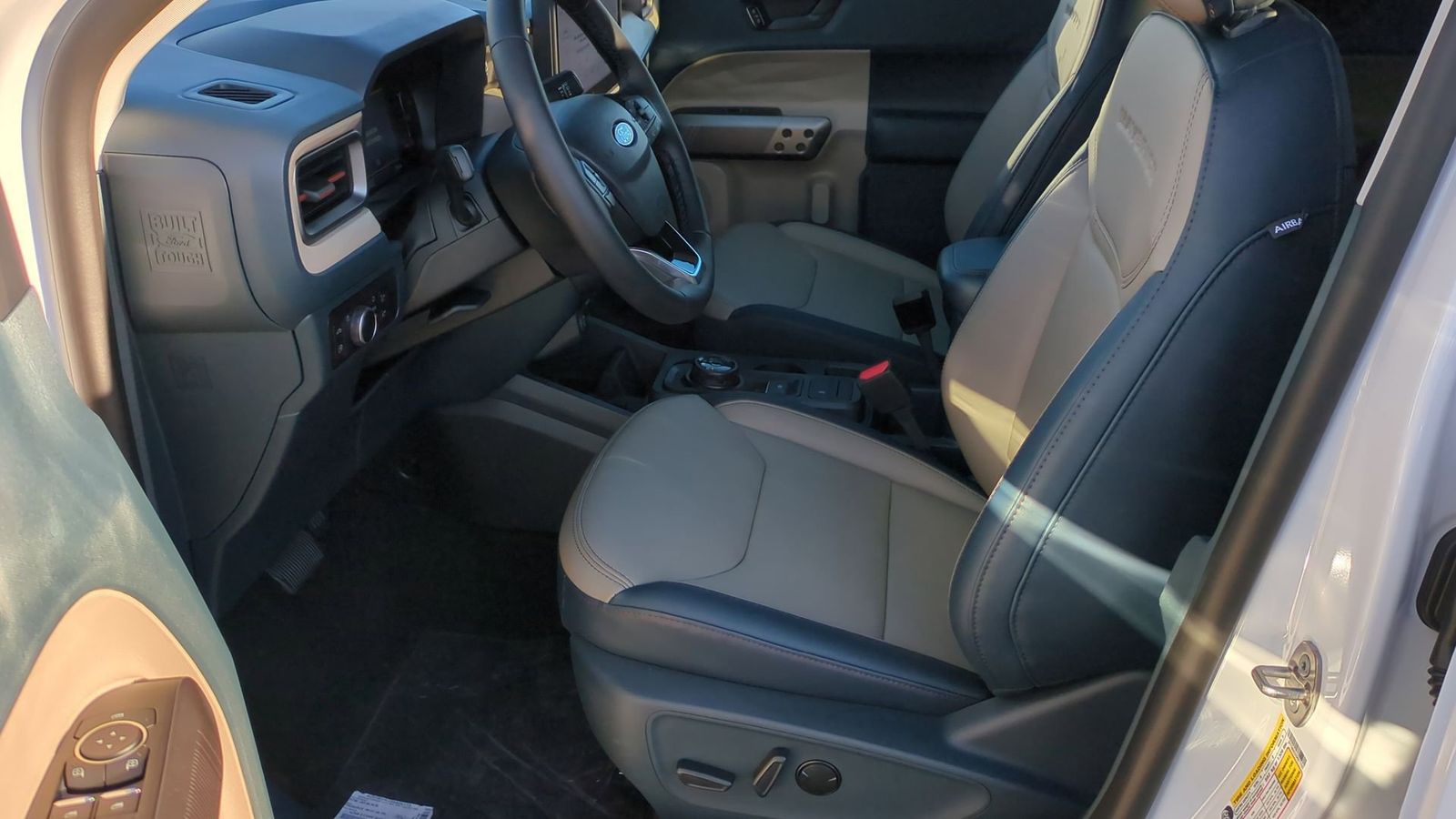 Thumbnail: 2025 Ford Maverick - 13