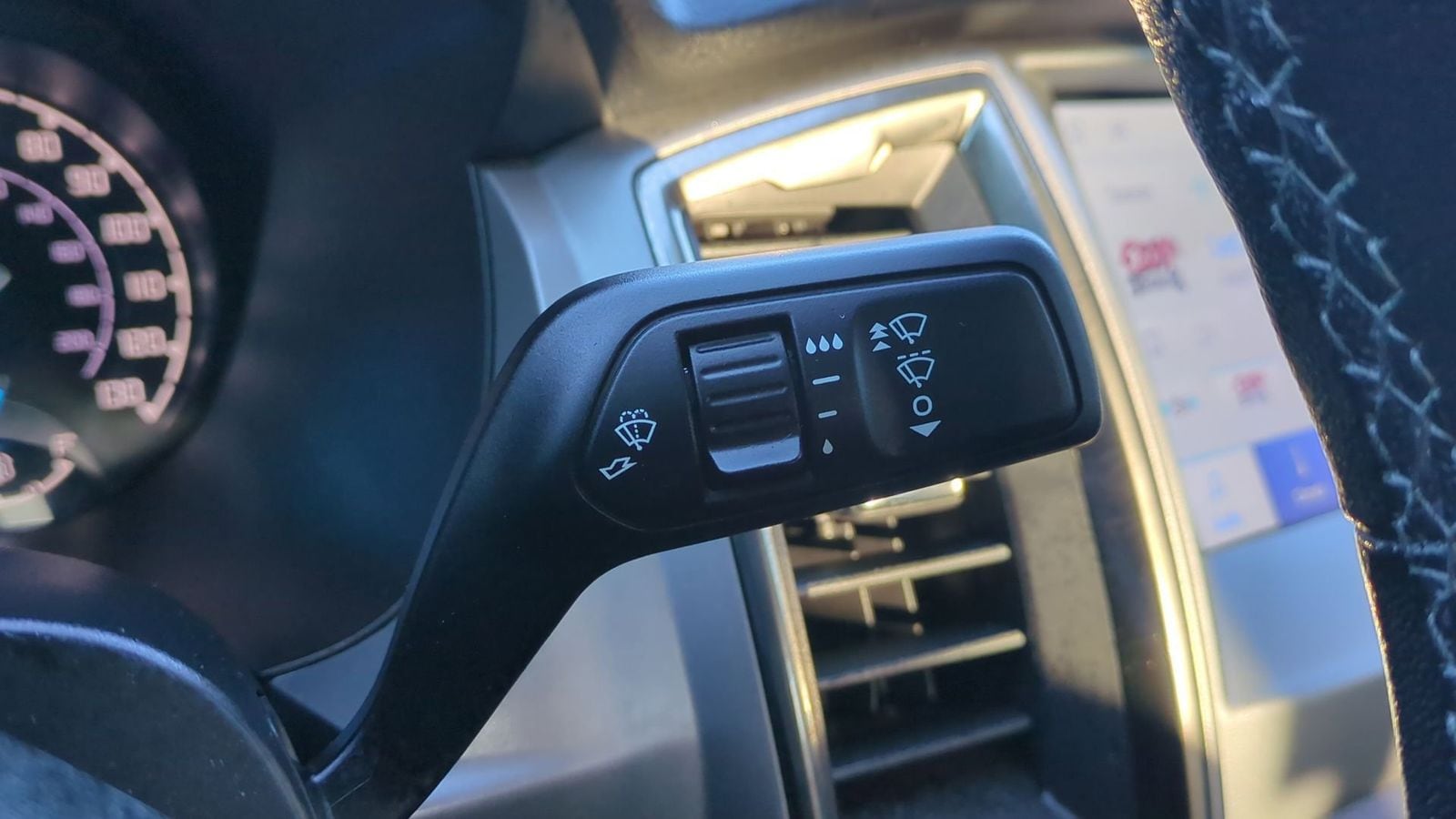 Thumbnail: 2023 Ford Ranger - 30