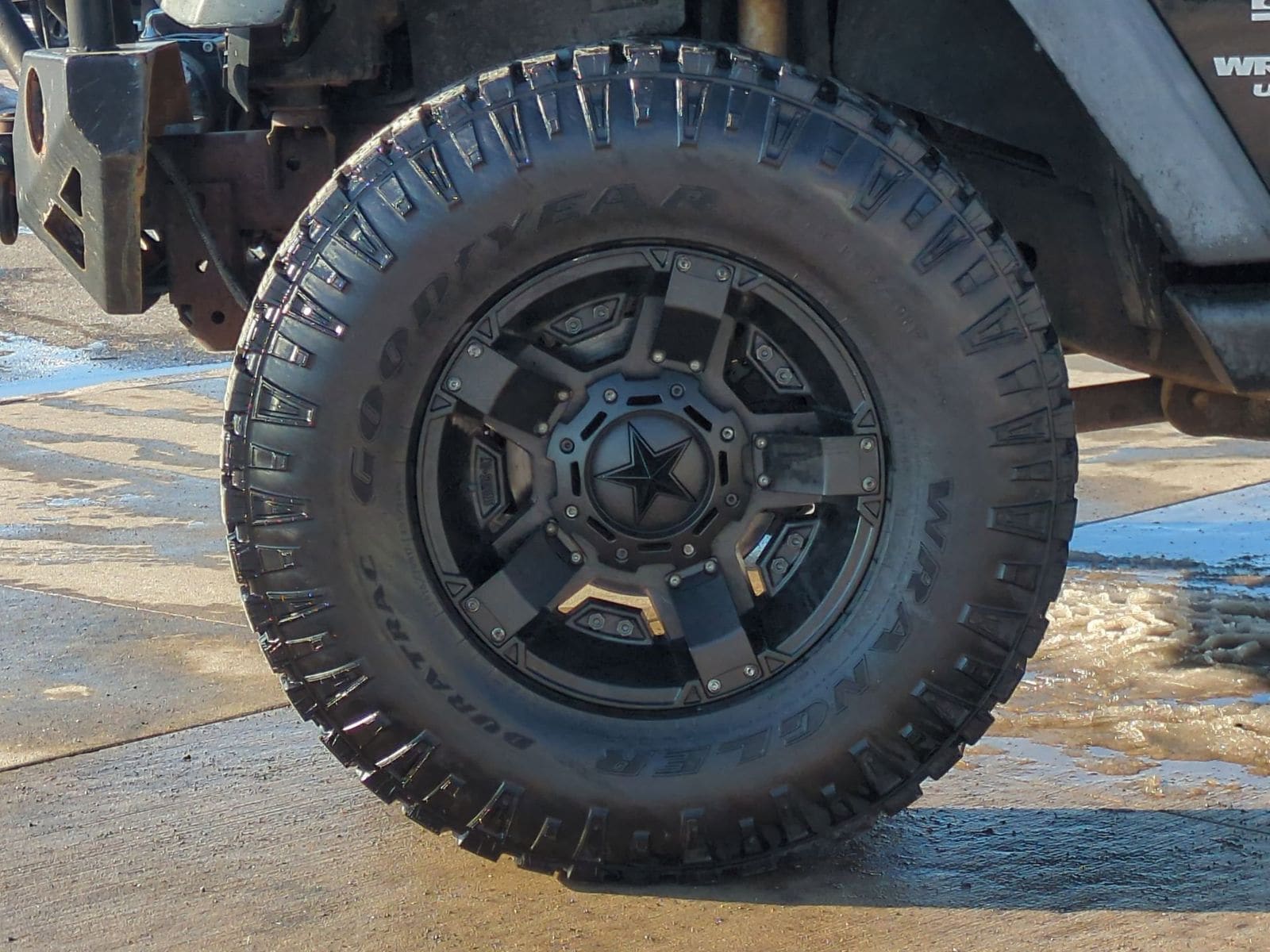 Thumbnail: 2012 Jeep Wrangler - 17