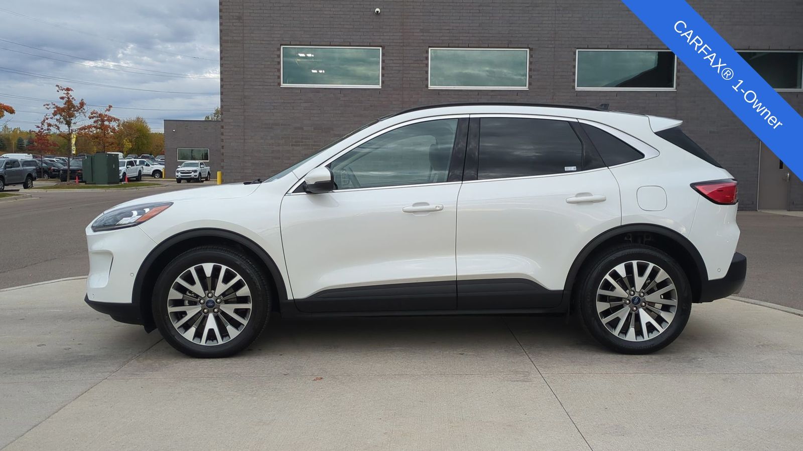 Thumbnail: 2020 Ford Escape - 3