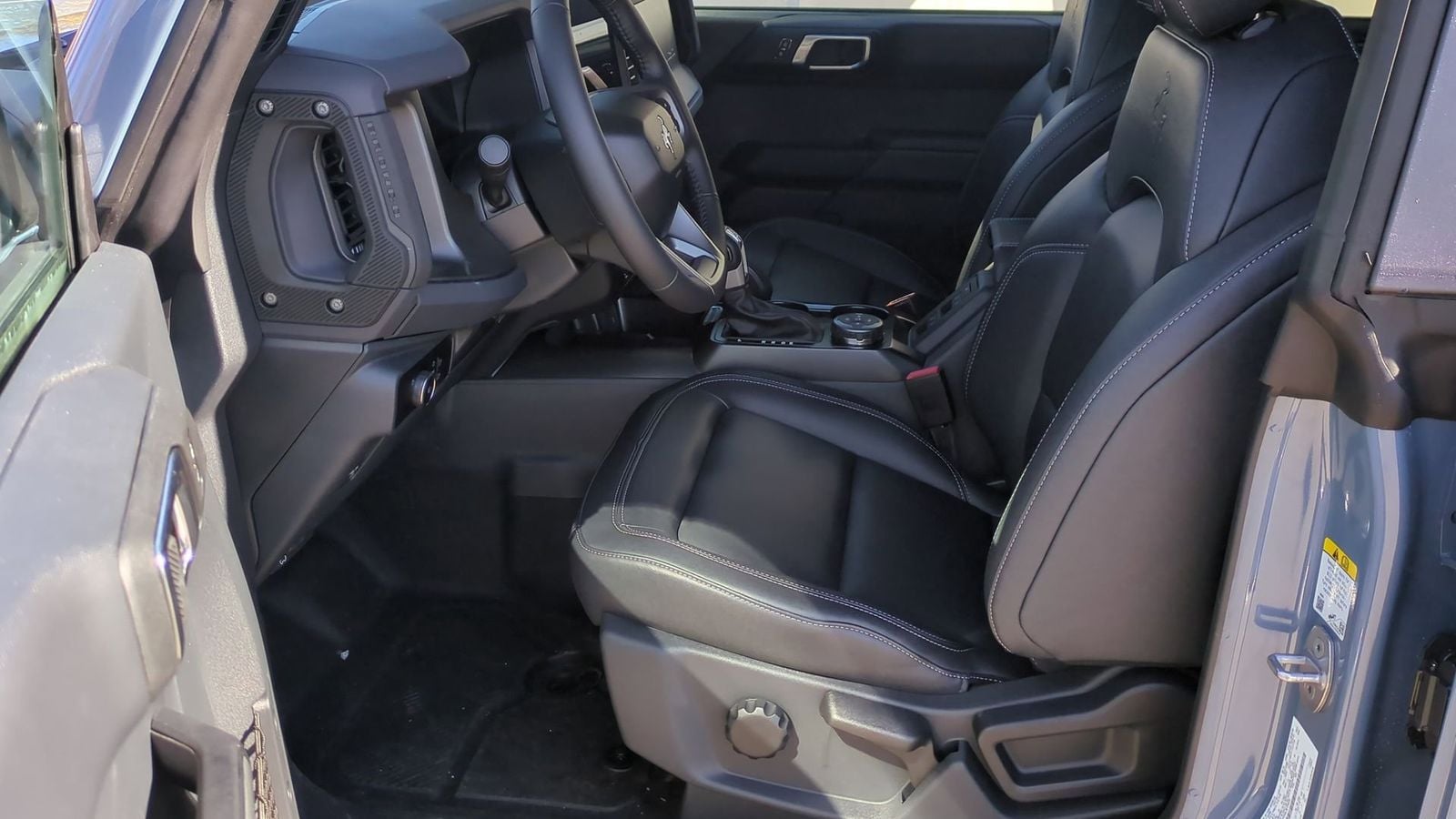 Thumbnail: 2025 Ford Bronco - 14