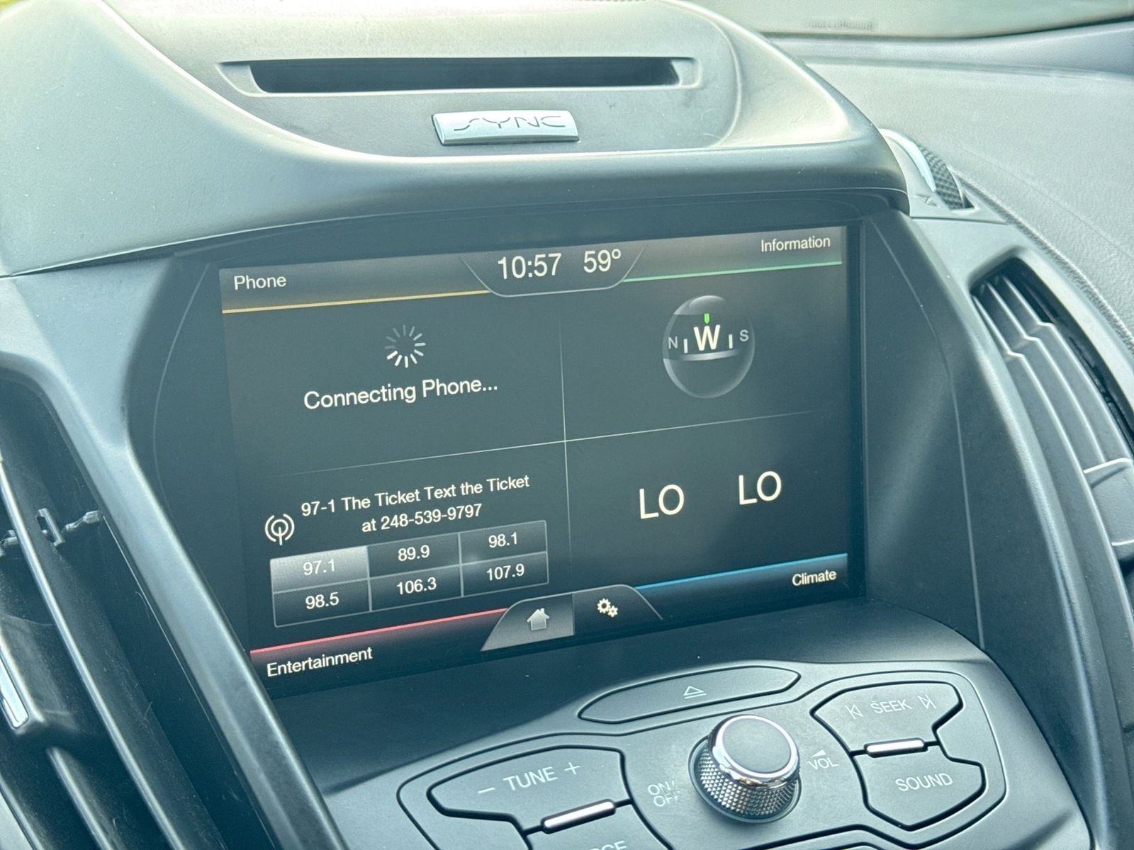 Thumbnail: 2015 Ford Escape - 30