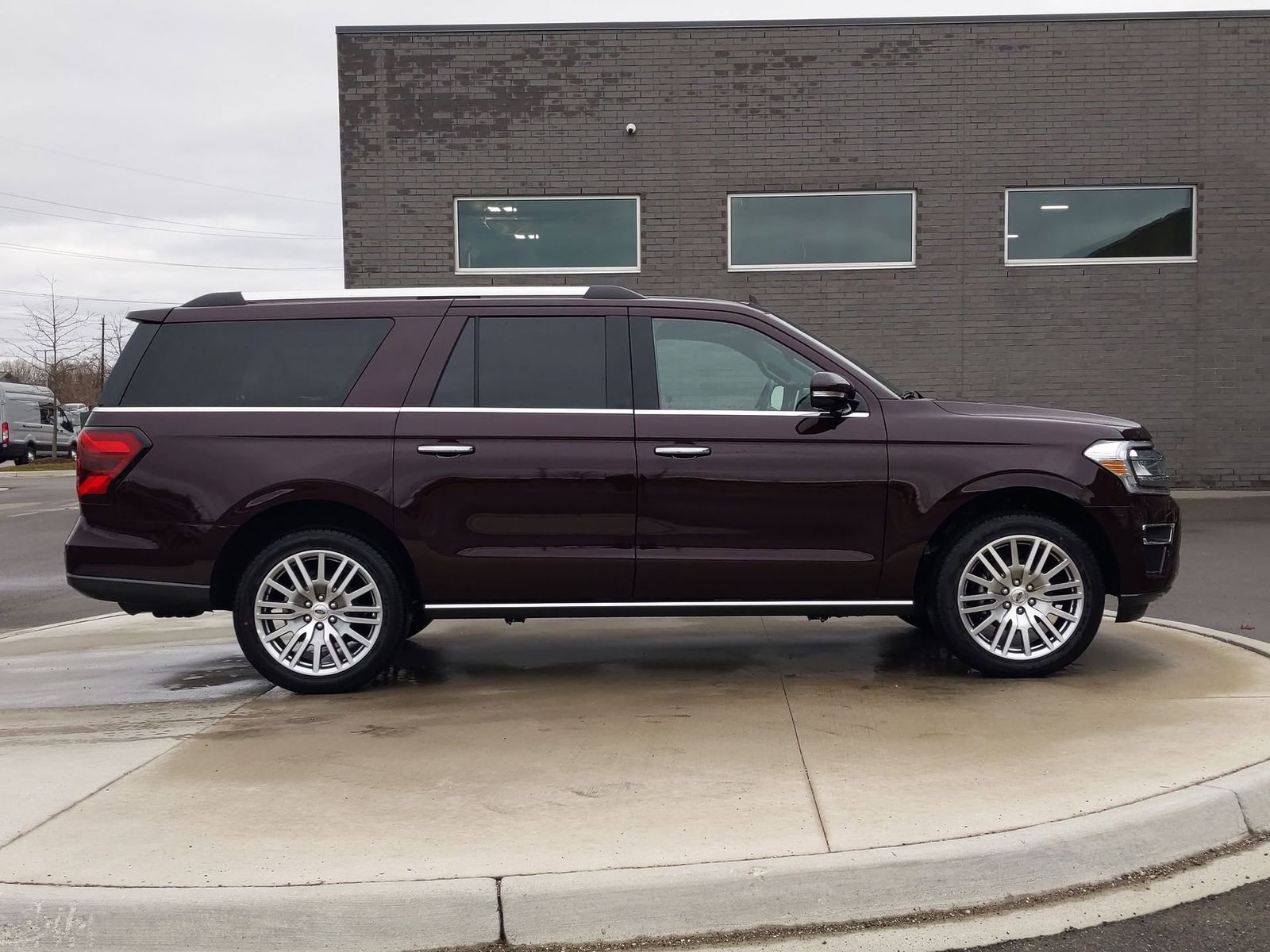 Thumbnail: 2024 Ford Expedition MAX - 8