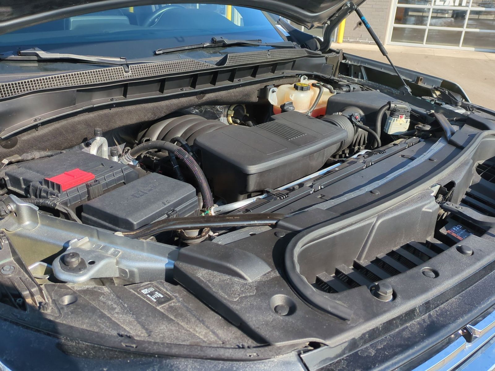 Thumbnail: 2023 Chevrolet Tahoe - 17