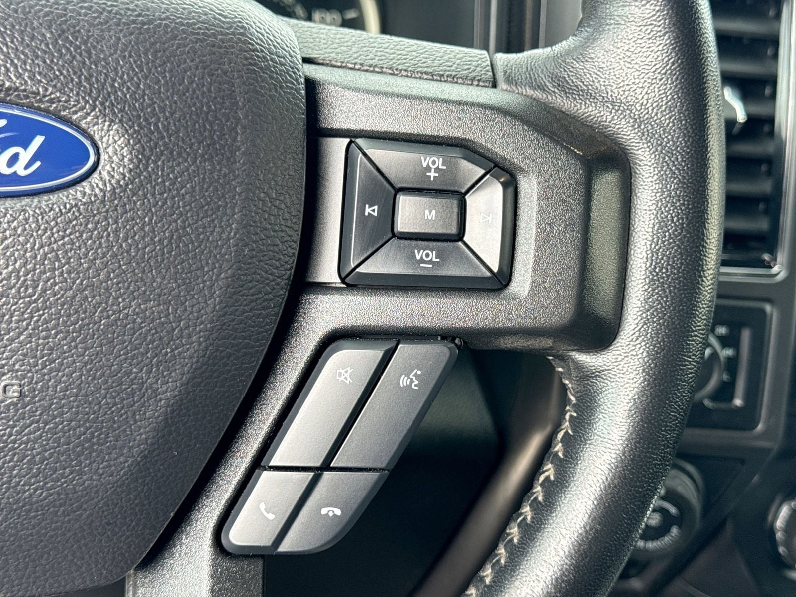 Thumbnail: 2020 Ford F-150 - 25