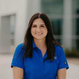 Staff member Maria Vultaggio from b782a619ce90