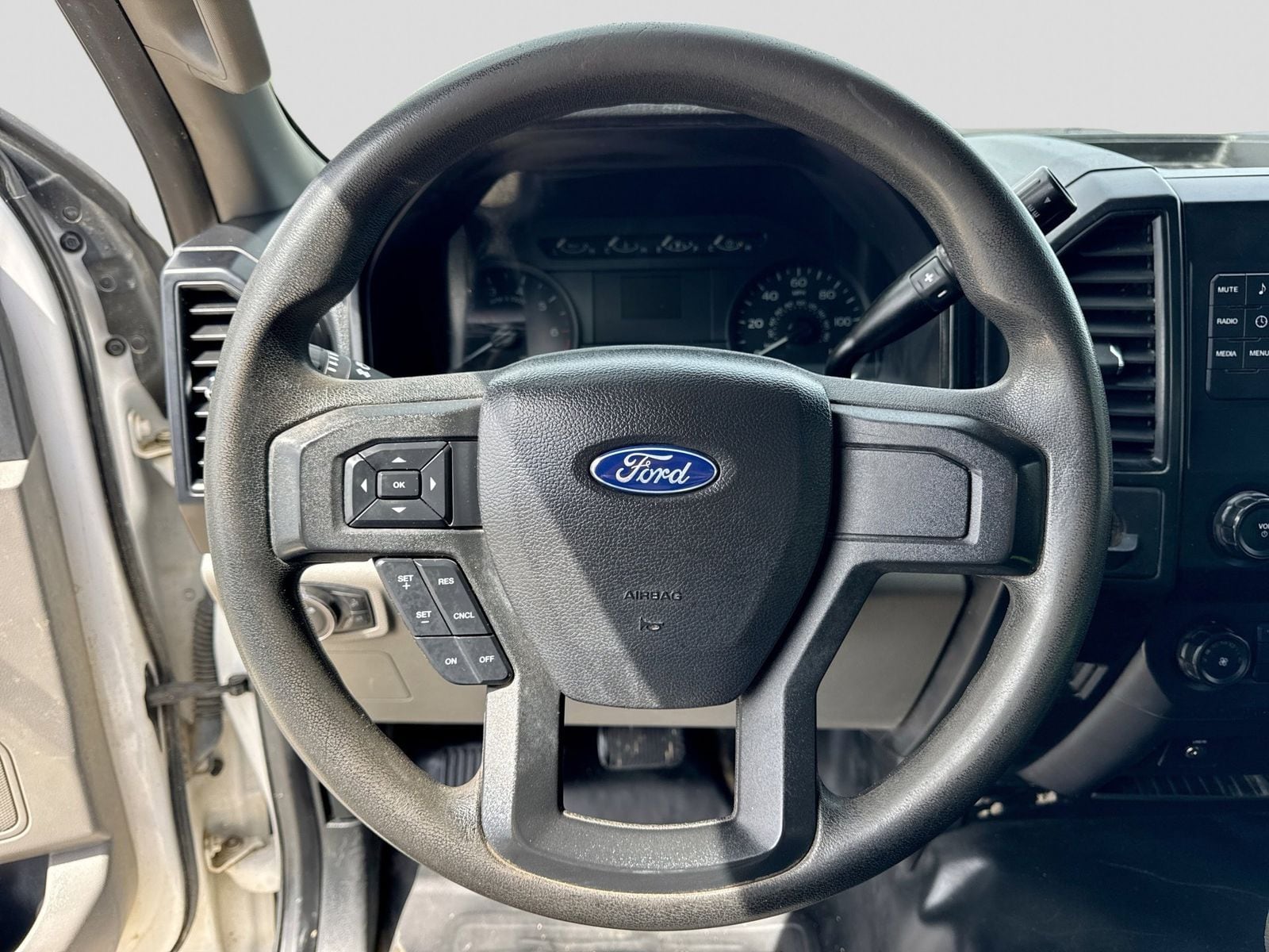 Thumbnail: 2019 Ford F-150 - 18