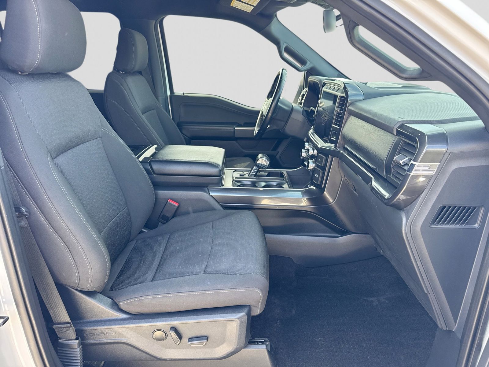 Thumbnail: 2023 Ford F-150 - 25