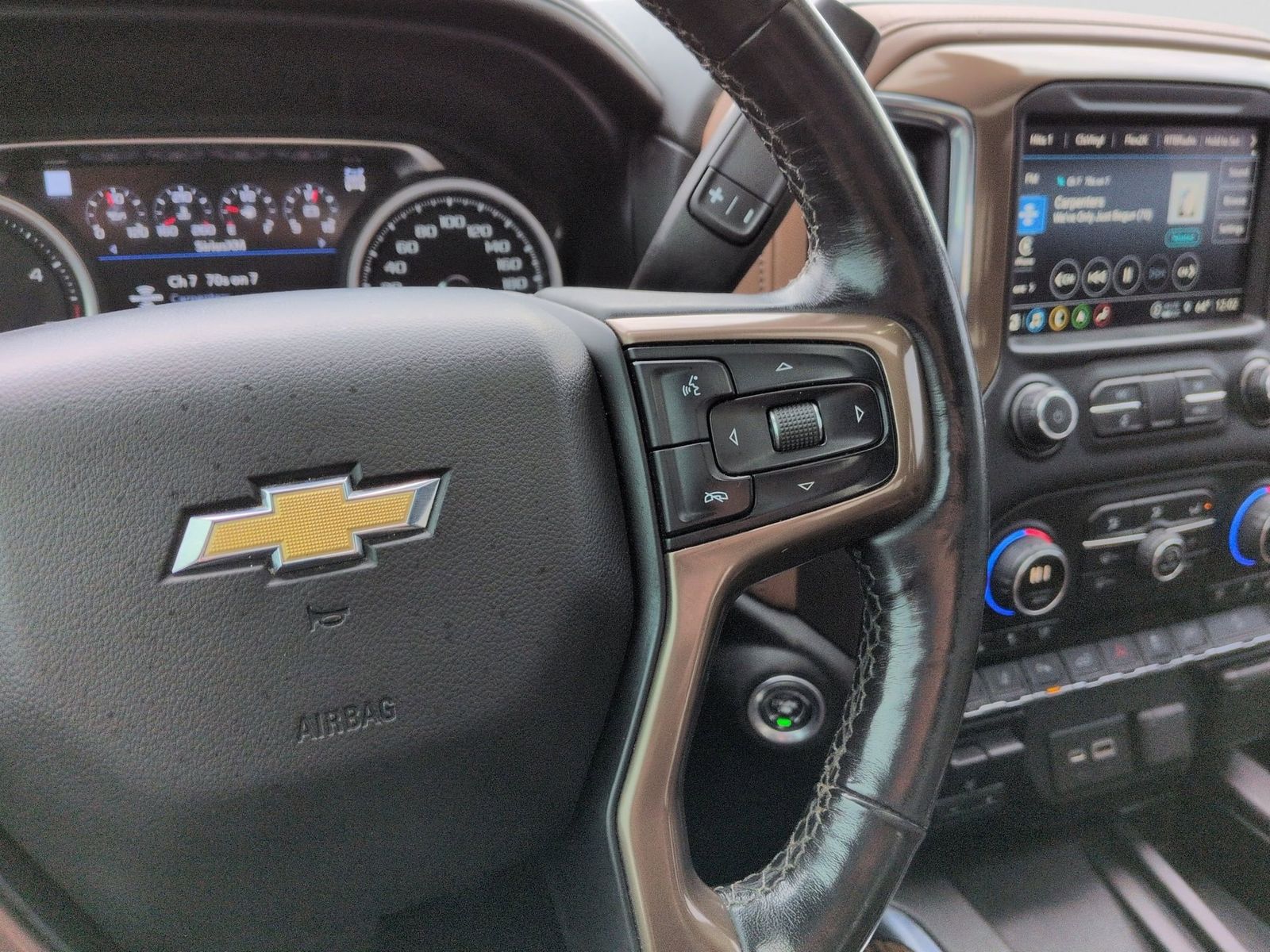 Thumbnail: 2021 Chevrolet Silverado 2500 - 32