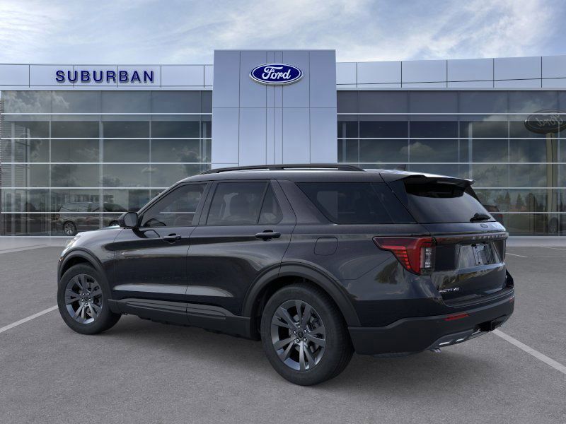 2026 Ford Explorer photo 3