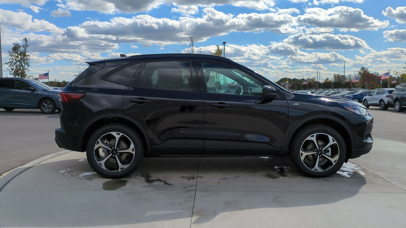 Thumbnail: 2025 Ford Escape - 8