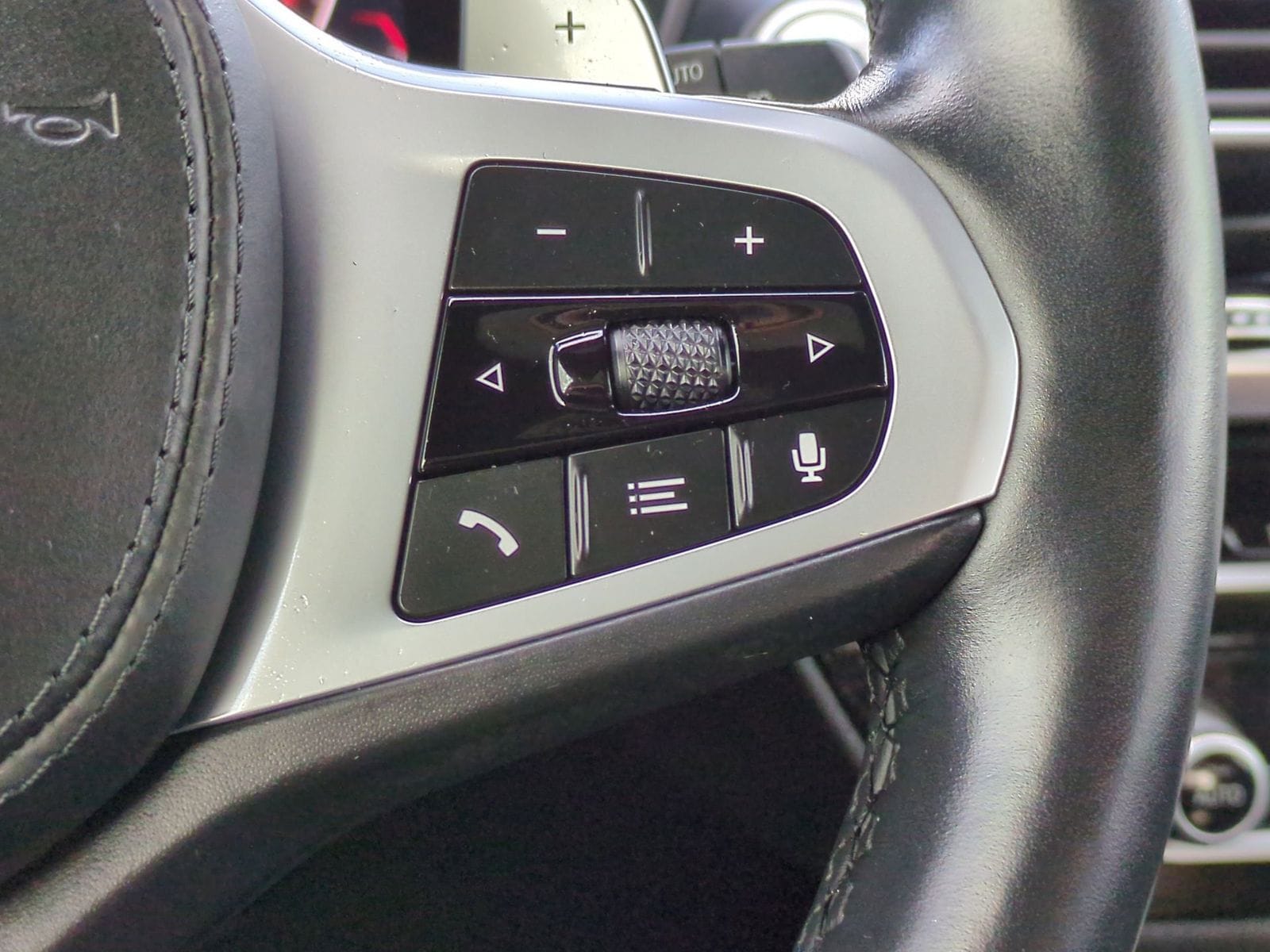 Thumbnail: 2021 BMW X3 - 32