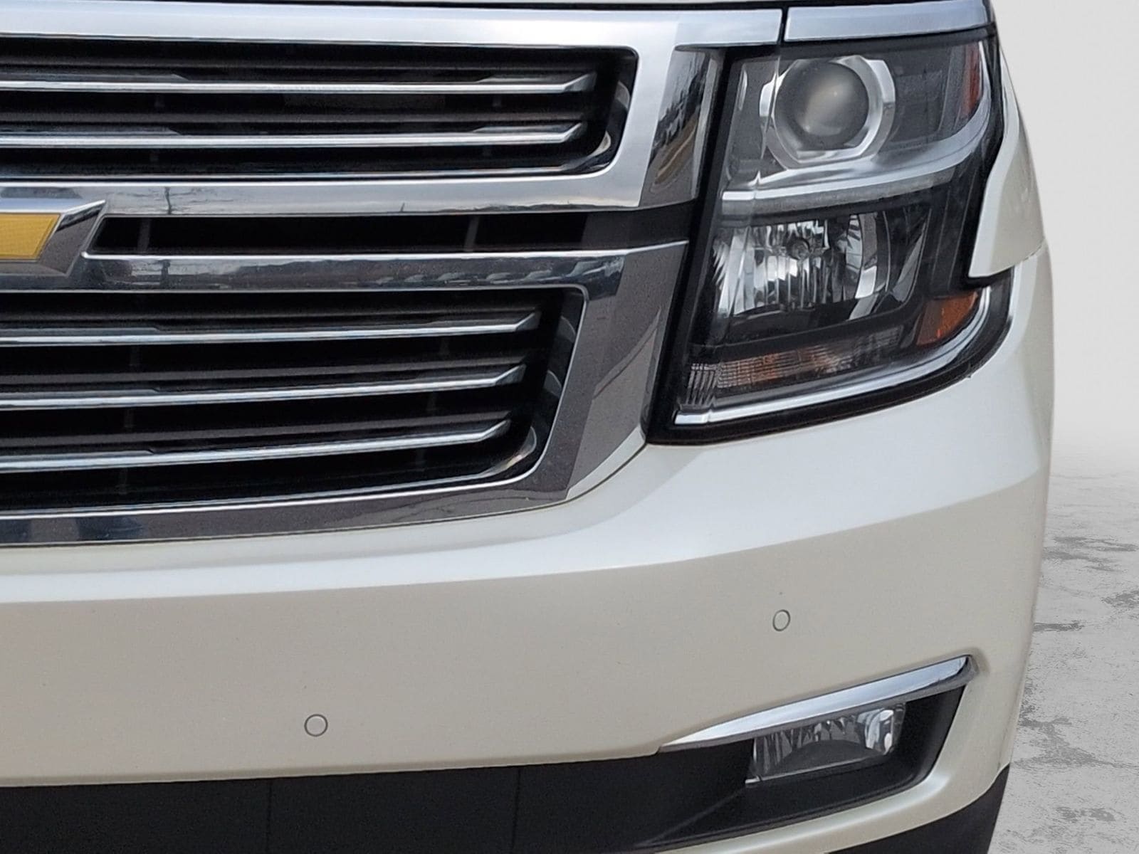 Thumbnail: 2015 Chevrolet Suburban - 13