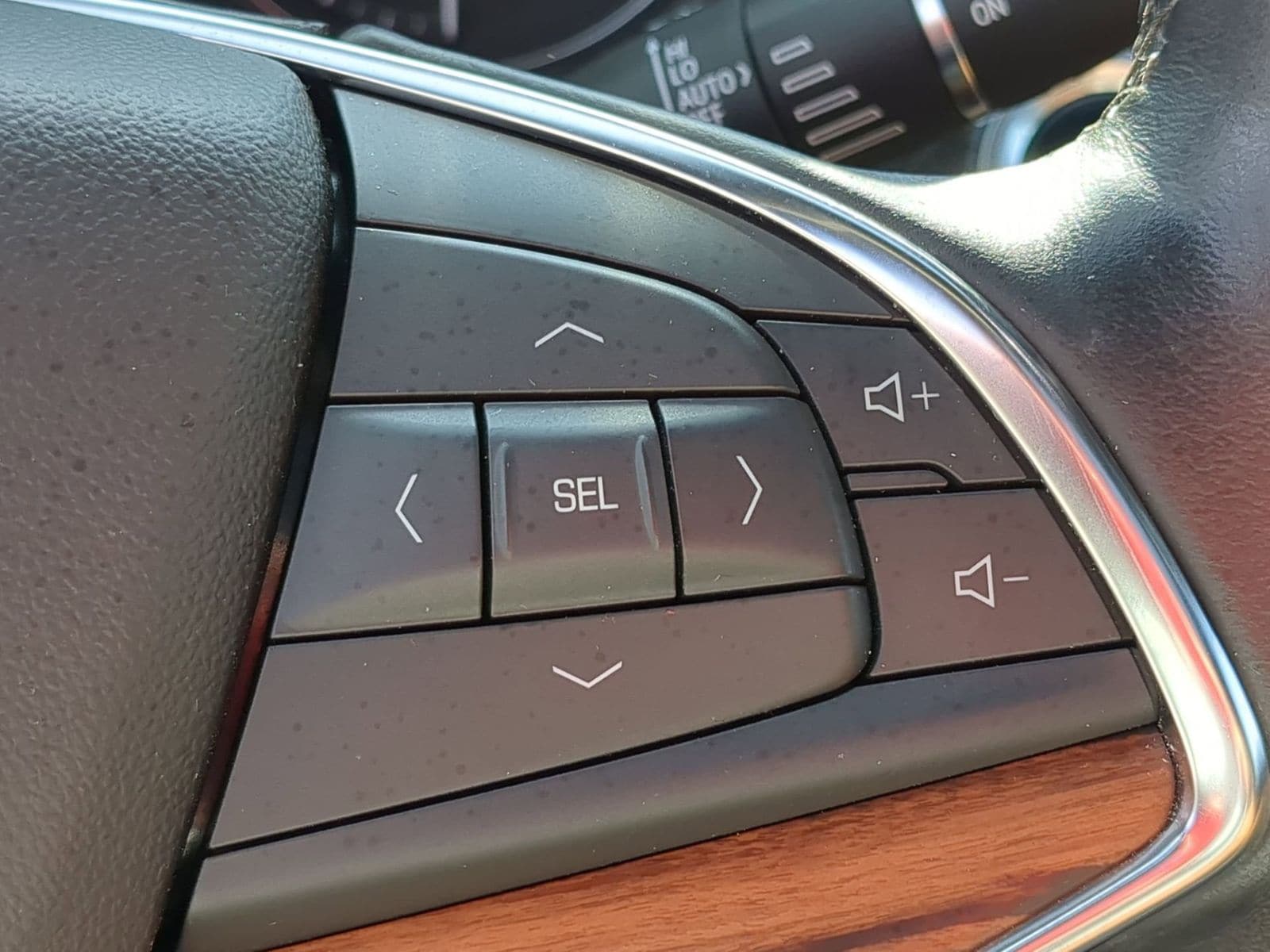 Thumbnail: 2021 Cadillac XT5 - 33