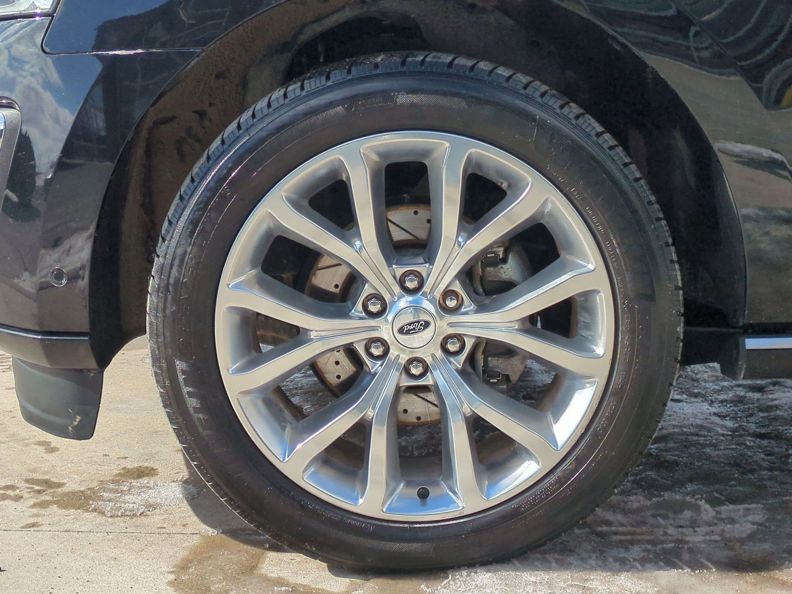 Thumbnail: 2019 Ford Expedition - 16