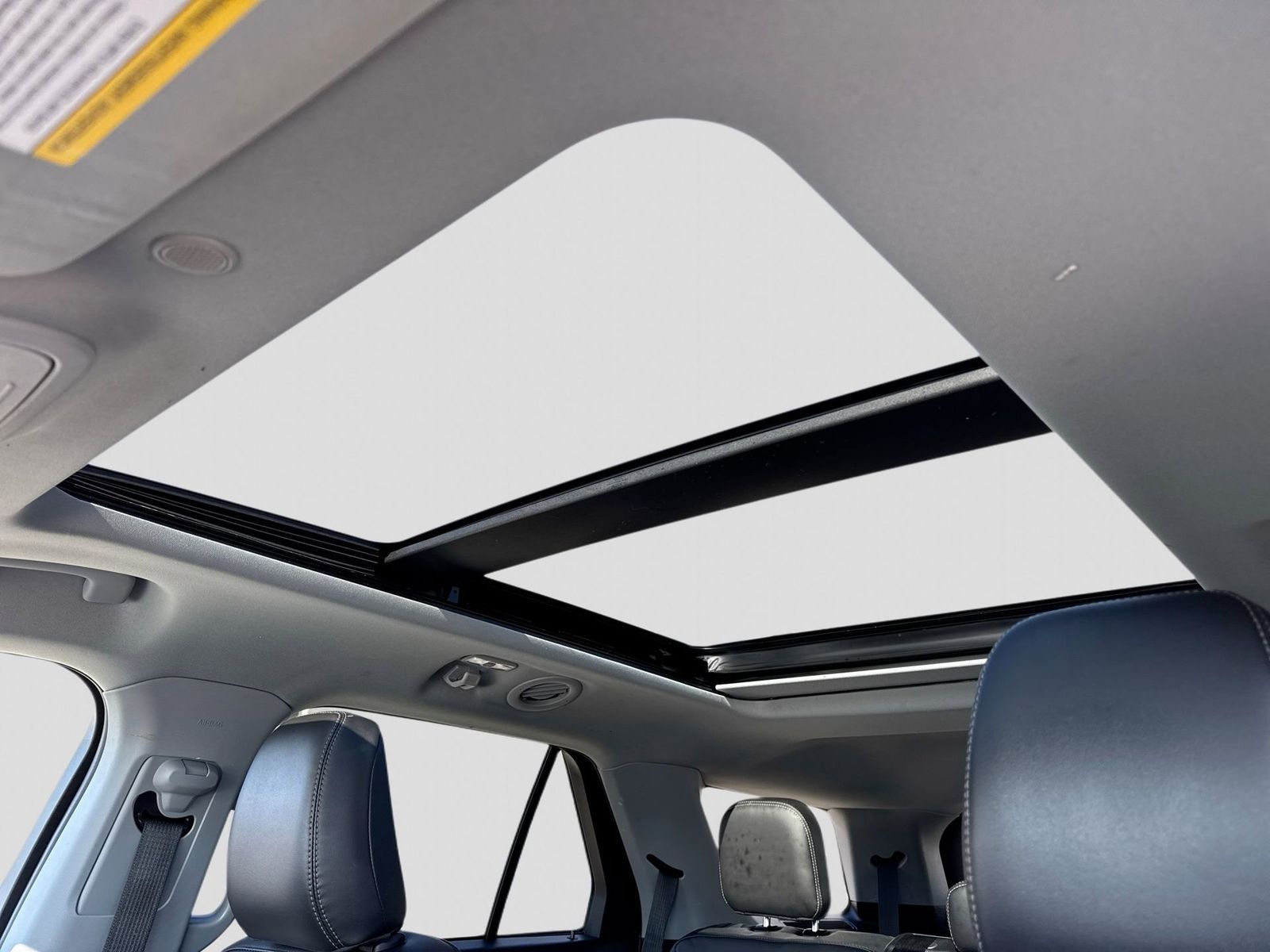 Thumbnail: 2022 Ford Explorer - 19